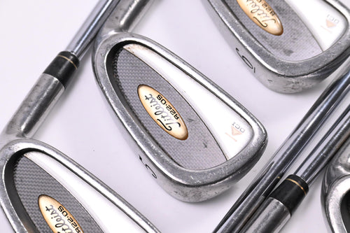 Titleist DCI 822 Irons / 4-PW / Regular Flex N.S.Pro 950 Shafts