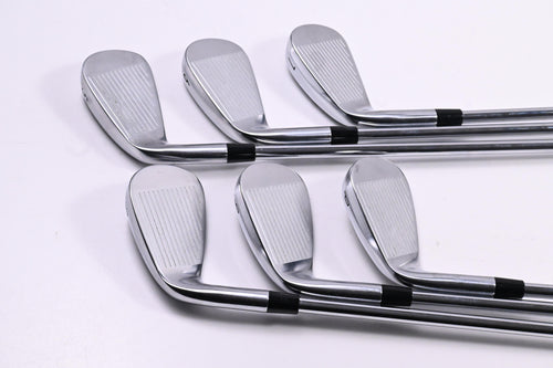 Callaway Quantum Max Irons / 5-PW / Regular Flex KBS Max 90 Shafts