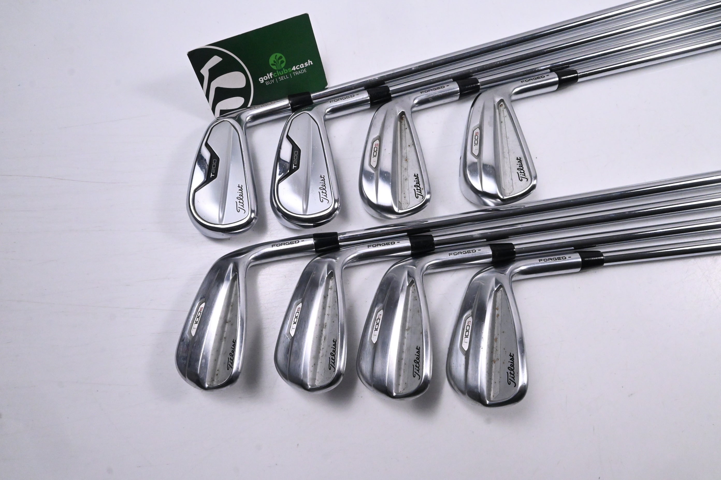 Set De Fers Titleist T200 – 6 à 9 + PW – Shaft MCI 80 R – Occasion En Bon état