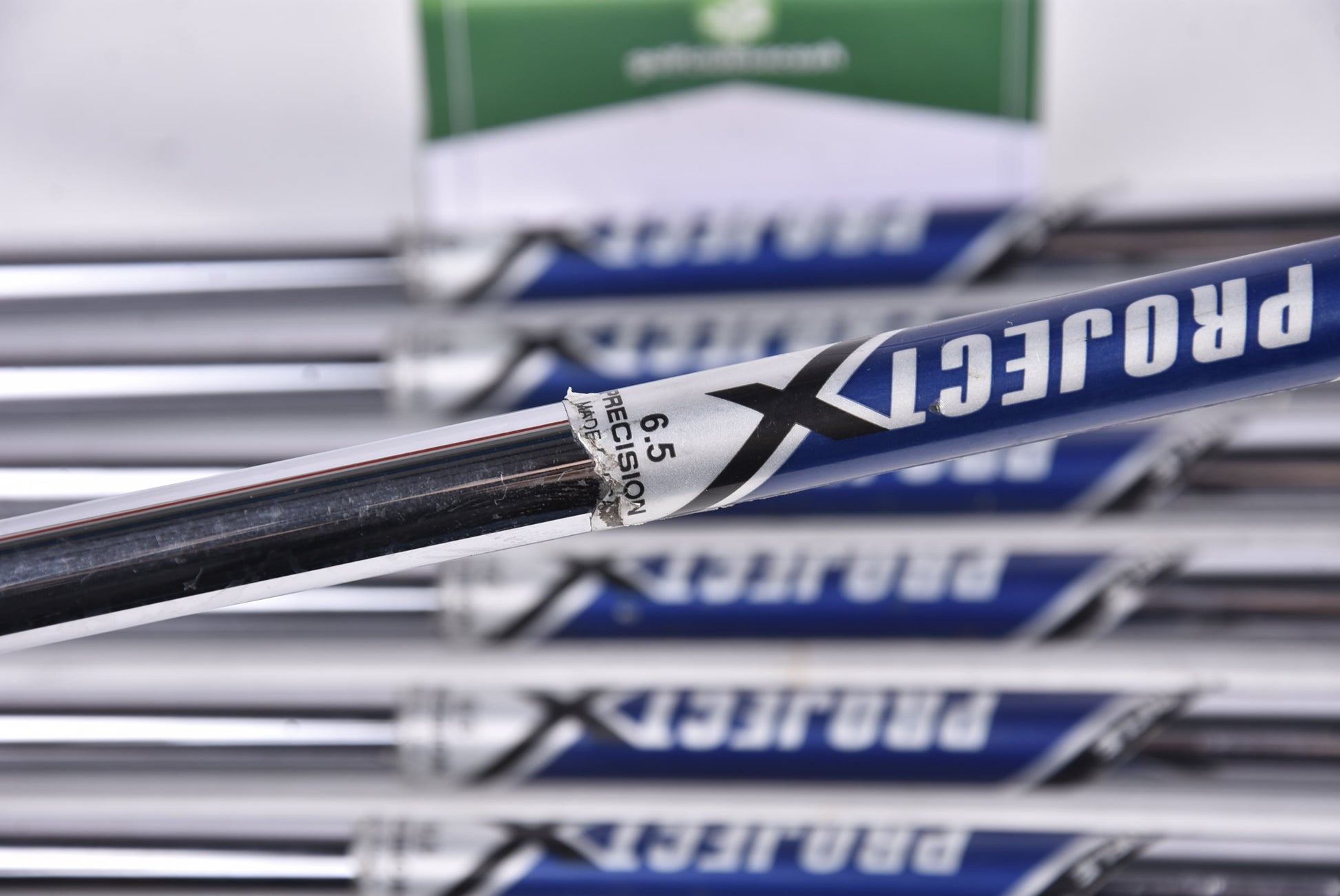 Taylormade P750 Irons / 4-PW / X-Flex Project X Rifle Shafts