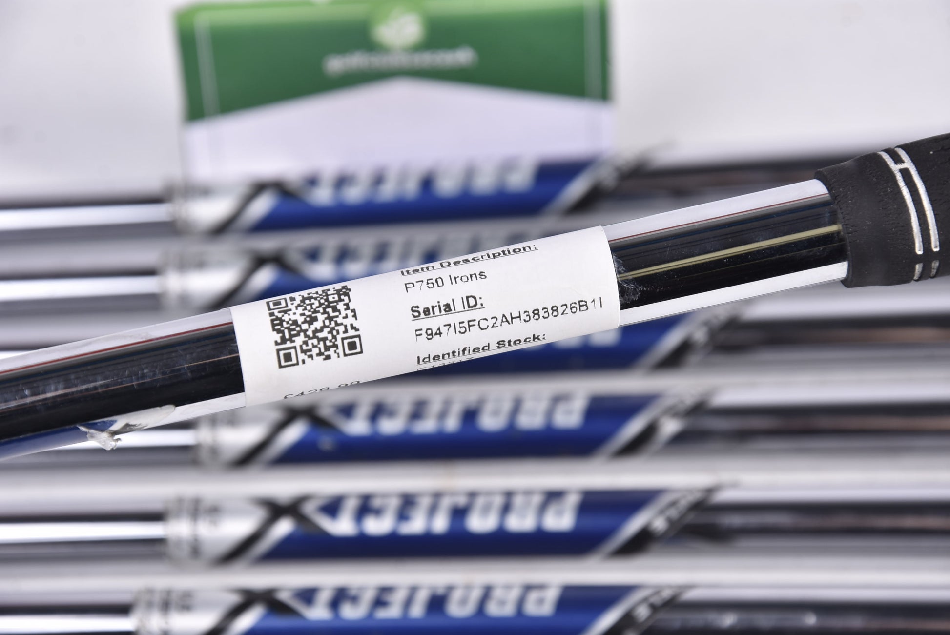 Taylormade P750 Irons / 4-PW / X-Flex Project X Rifle Shafts