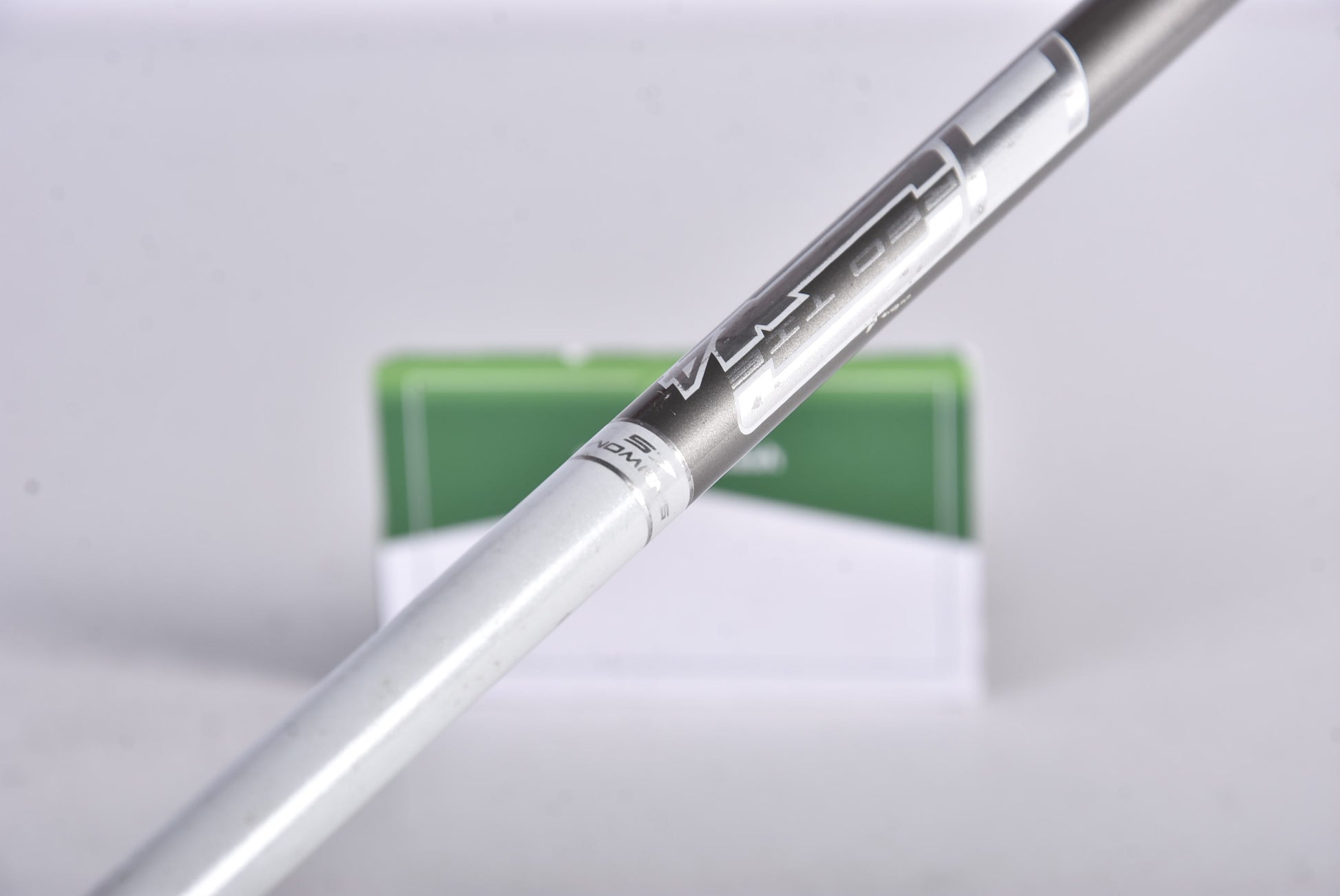 Ladies Cobra King F6 #5-6 Hybrid / 25-28 Degree / Ladies Flex Matrix Ozik HQ4