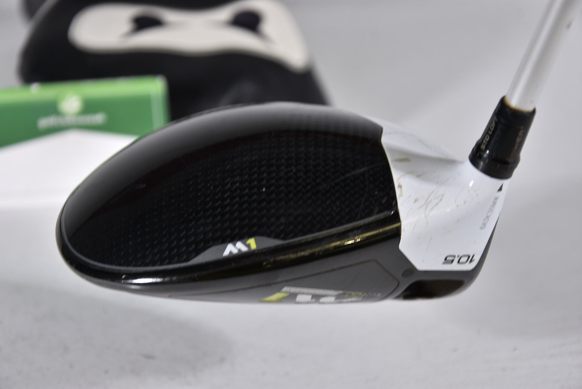 Left Hand Taylormade M1 2017 Driver / 10.5 Degree / X-Flex Aldila Rogue 70