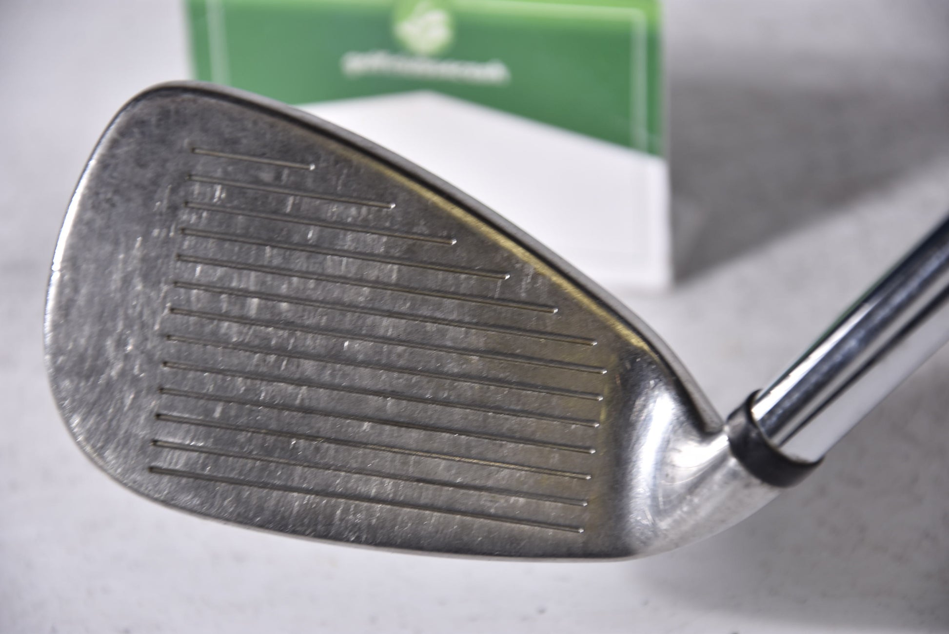 Wilson Deep Red Maxx #9 Iron / Stiff Flex Step Control Shaft