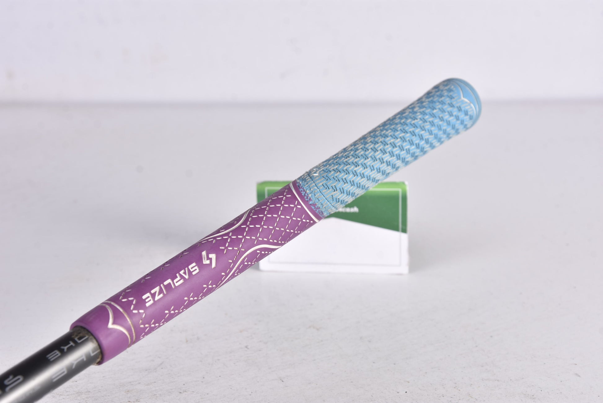 Callaway Big Bertha Reva 21 Driver / 10.5 Degree / Regular Flex Hzrdus Smoke 60