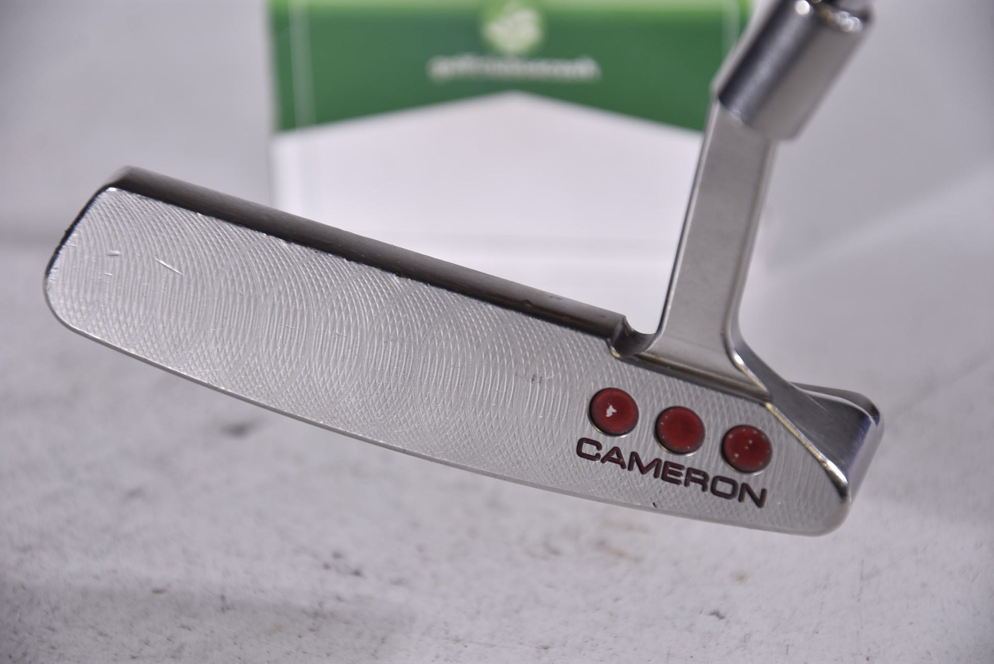 Scotty Cameron Studio Select Newport 2 Putter / 34 Inch