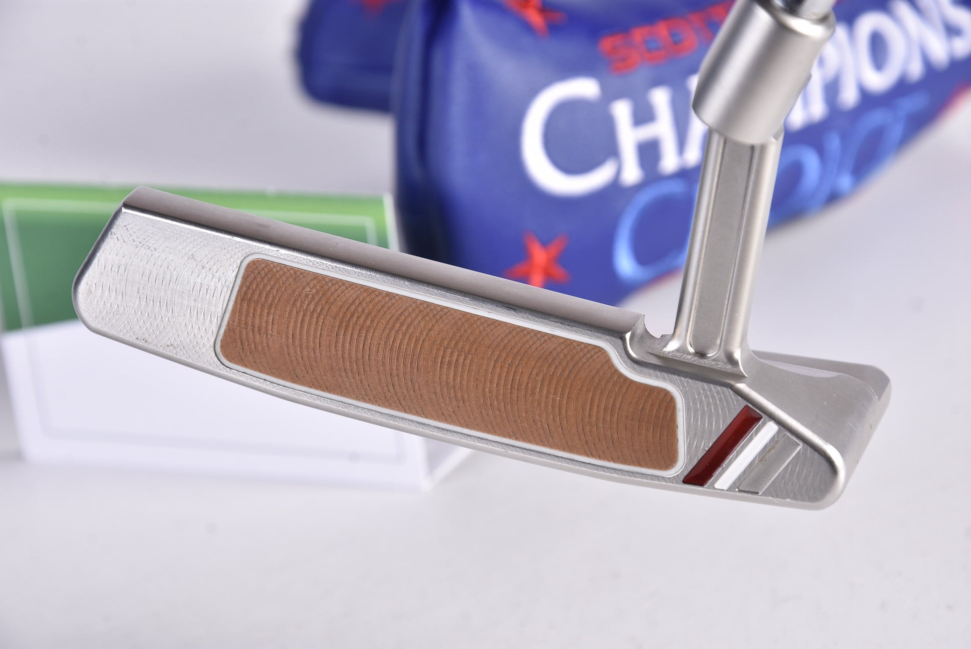 Scotty Cameron Champions Choice Button Back Putter / 34 Inch