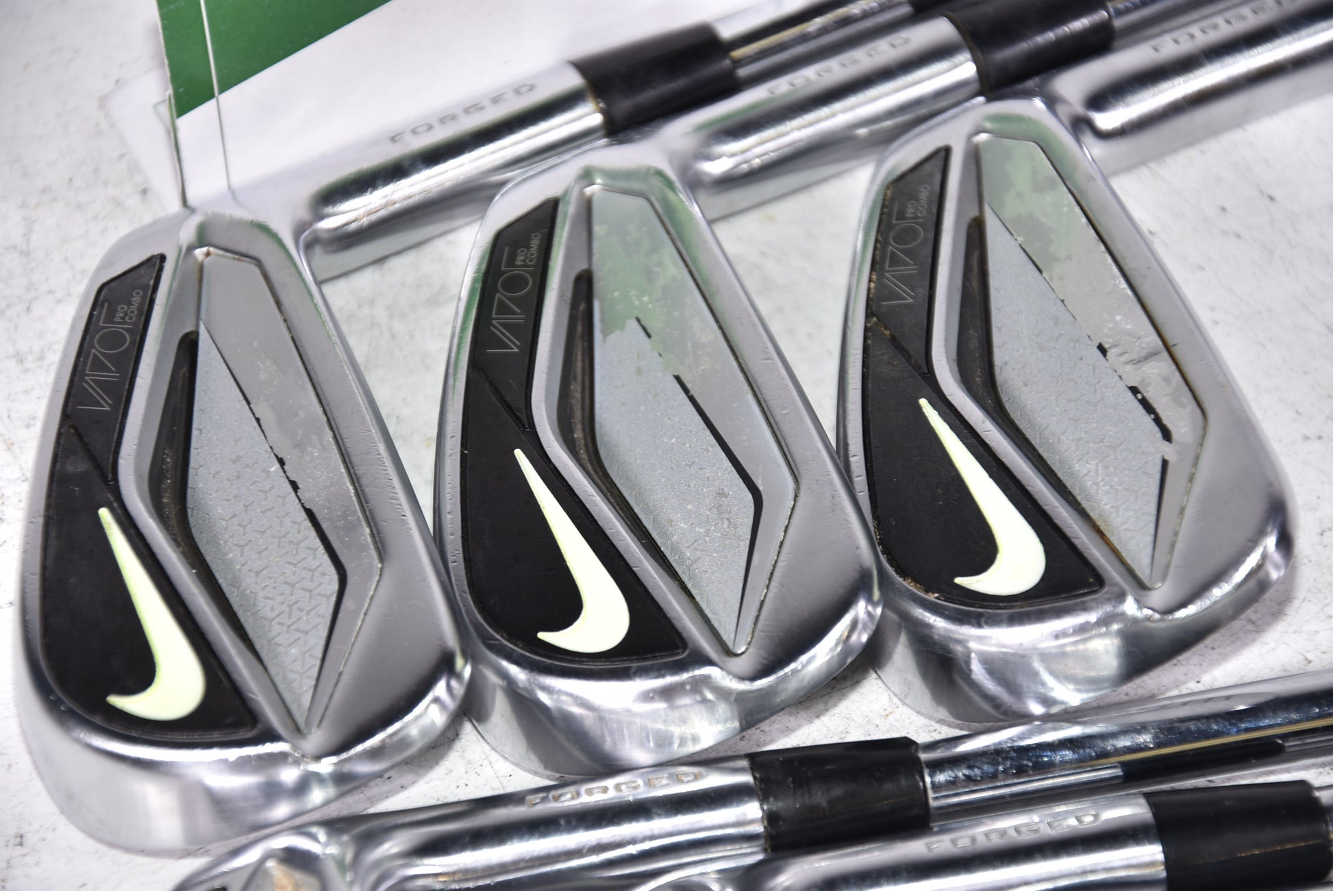 Nike Vapor Pro Combo Irons / 5-PW / Stiff Flex Dynamic Gold SL S300 Shafts