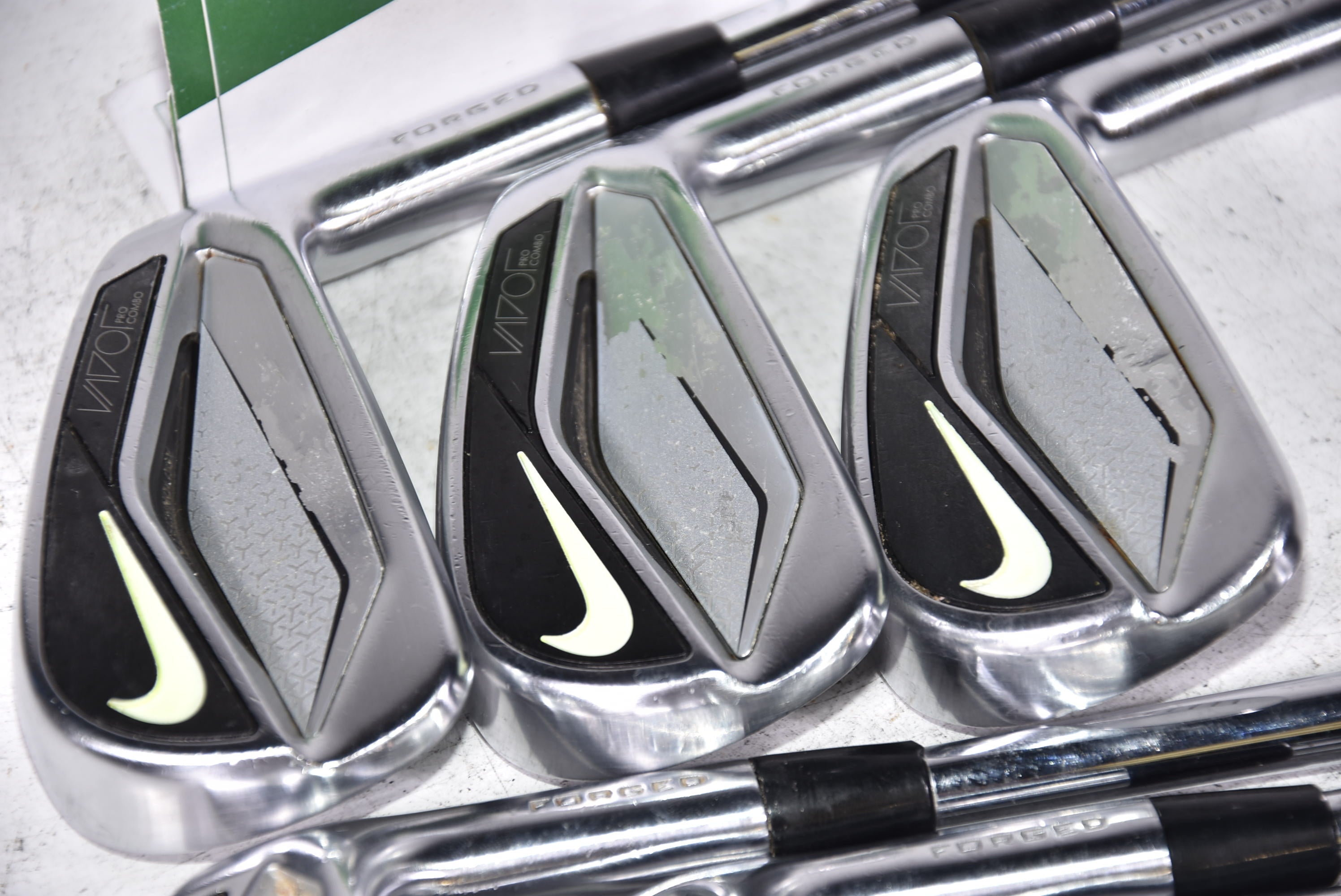 Nike Vapor Pro Combo Irons / 5-PW / Stiff Flex Dynamic Gold SL S300 Shafts