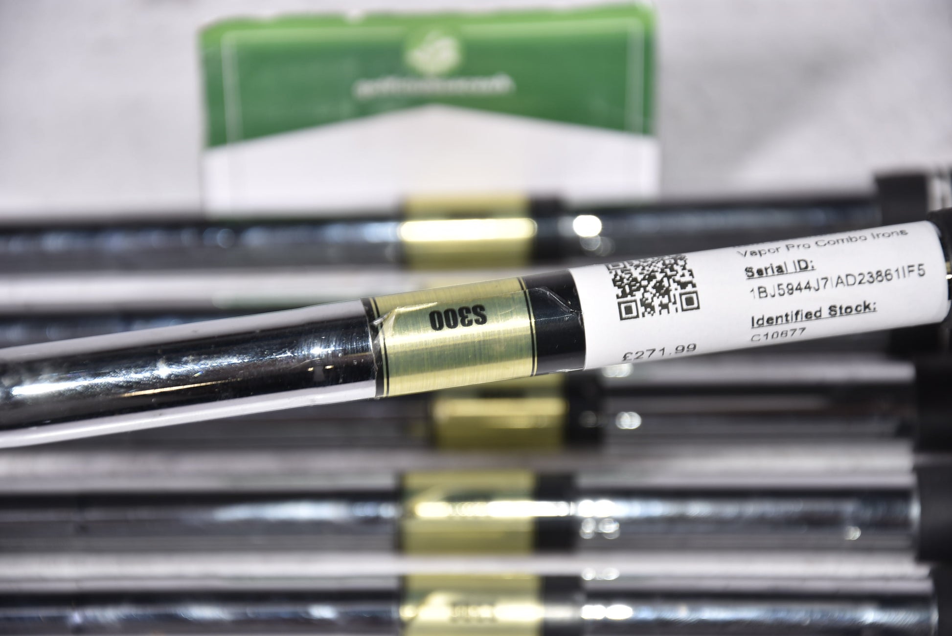 Nike Vapor Pro Combo Irons / 5-PW / Stiff Flex Dynamic Gold SL S300 Shafts