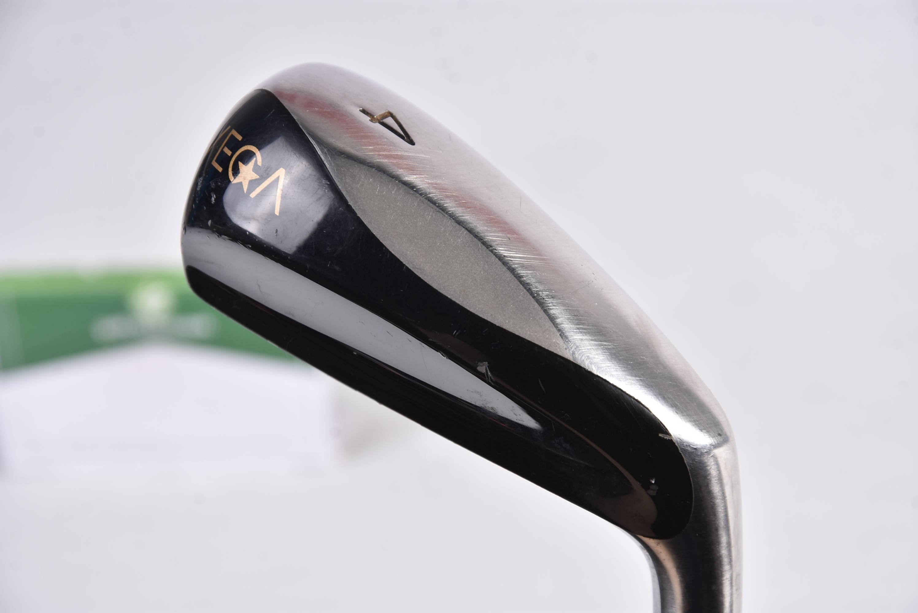 Vega VU-02 #4 Hybrid / 22 Degree / Regular Flex N.S.Pro 950GH Shaft