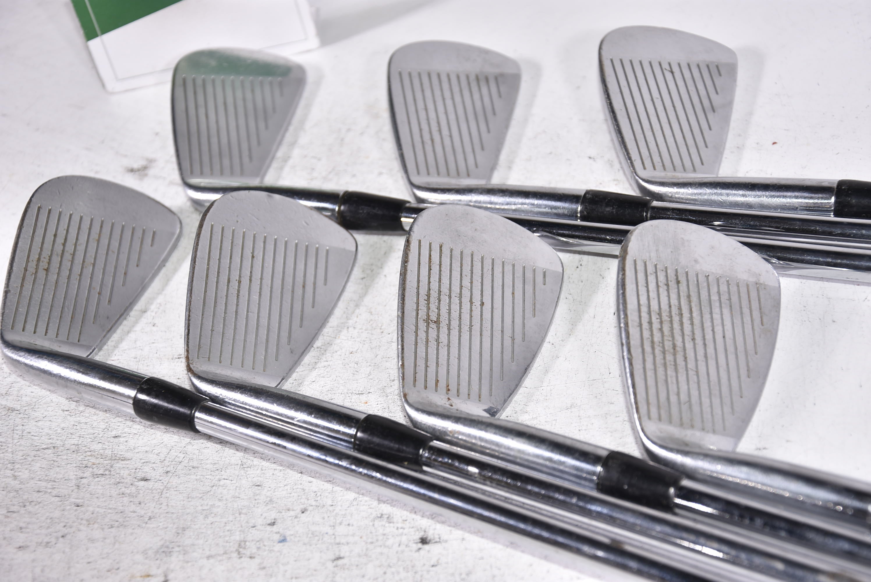 Titleist 695 Forged Irons / 4-PW / Stiff Flex Steel Shafts