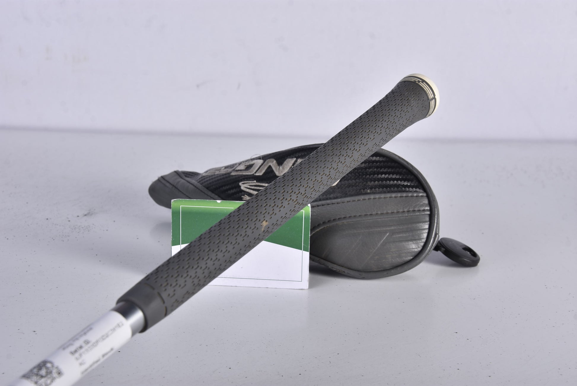 Left Hand Cobra King F8 #4 Hybrid / 22 Degree / Regular Flex Aldila Rogue Pro 75