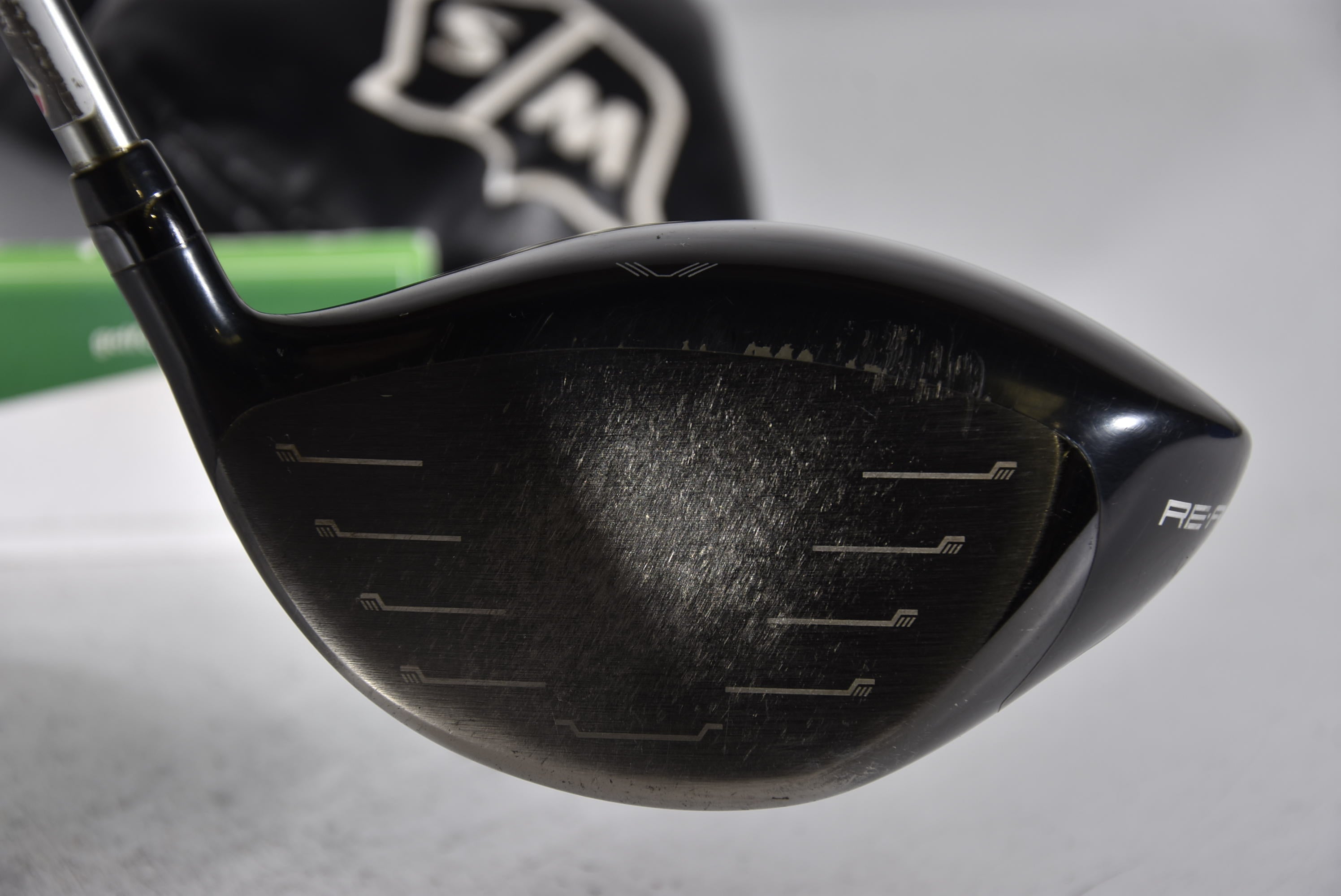 Left Hand Wilson Staff D7 Driver / 10.5 Degree / Regular Flex UST Mamiya Helium