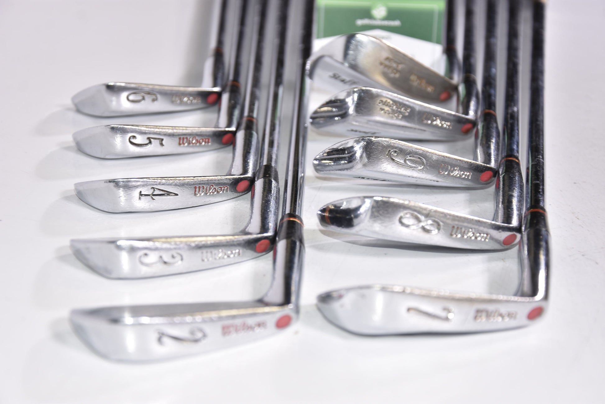 Wilson Fluid Feel Irons / 2-PW+SW / Regular Flex Dynamic Gold R300 Shafts