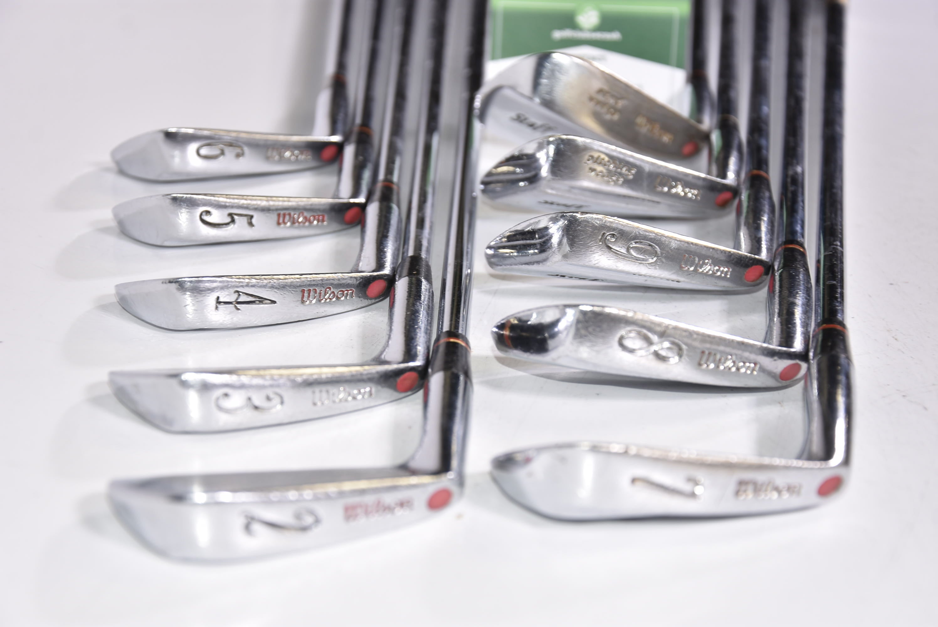 Wilson Fluid Feel Irons / 2-PW+SW / Regular Flex Dynamic Gold R300 Shafts