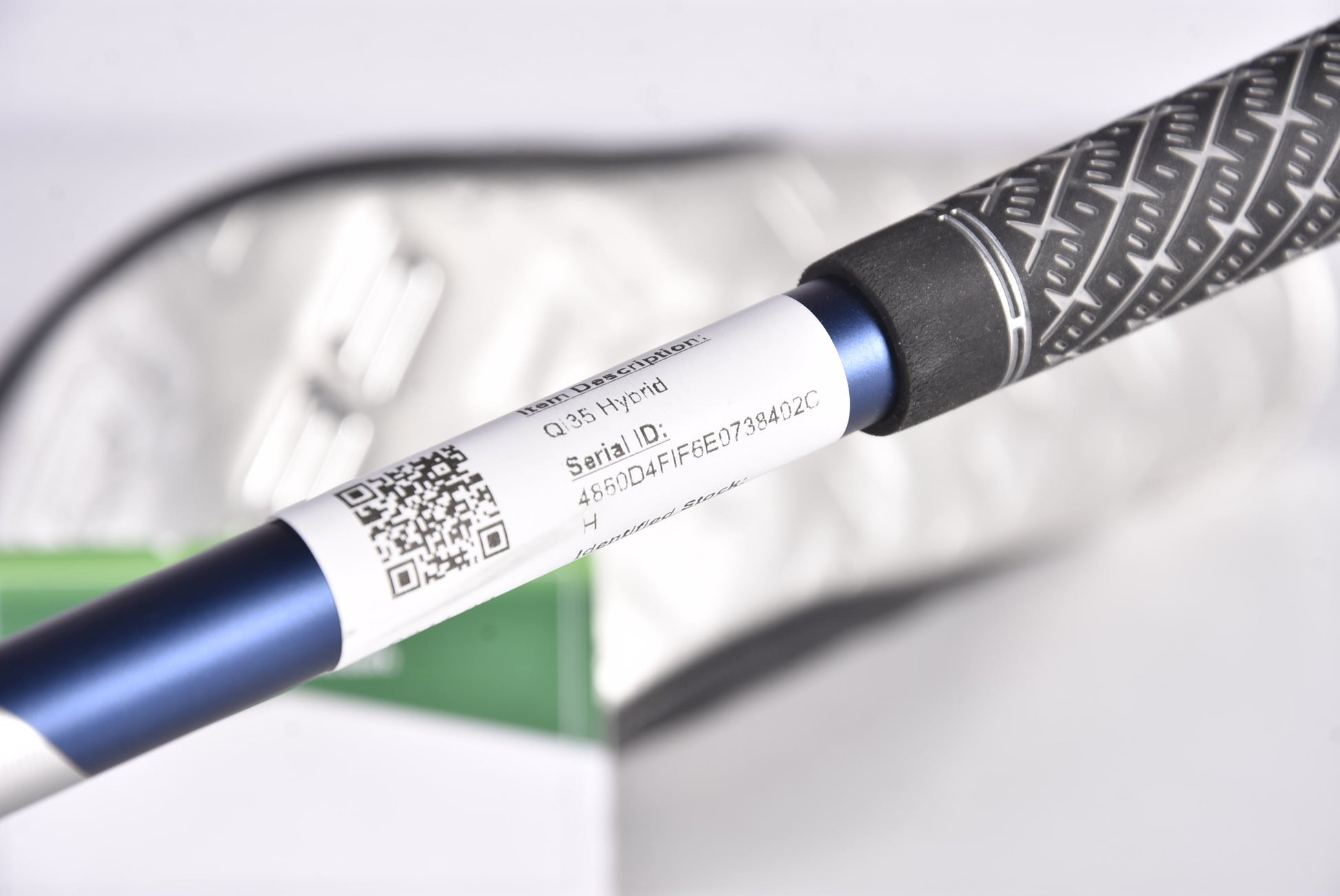 Taylormade Qi35 #4 Hybrid / 22 Degree / Regular Flex Fujikura Ventus Blue 6