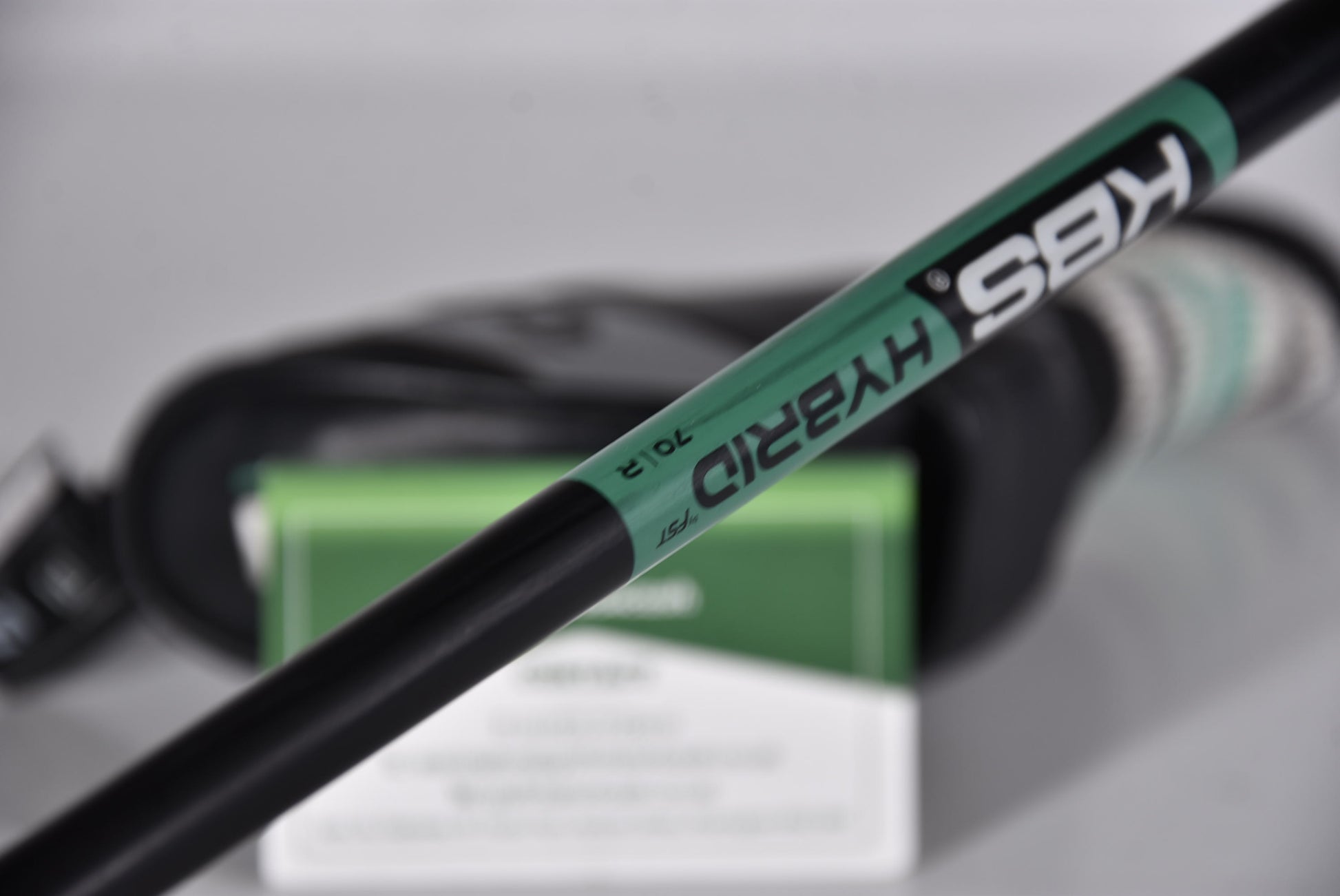 Taylormade GAPR Hi #4 Hybrid / 22 Degree / Regular Flex KBS Hybrid 70 Shaft