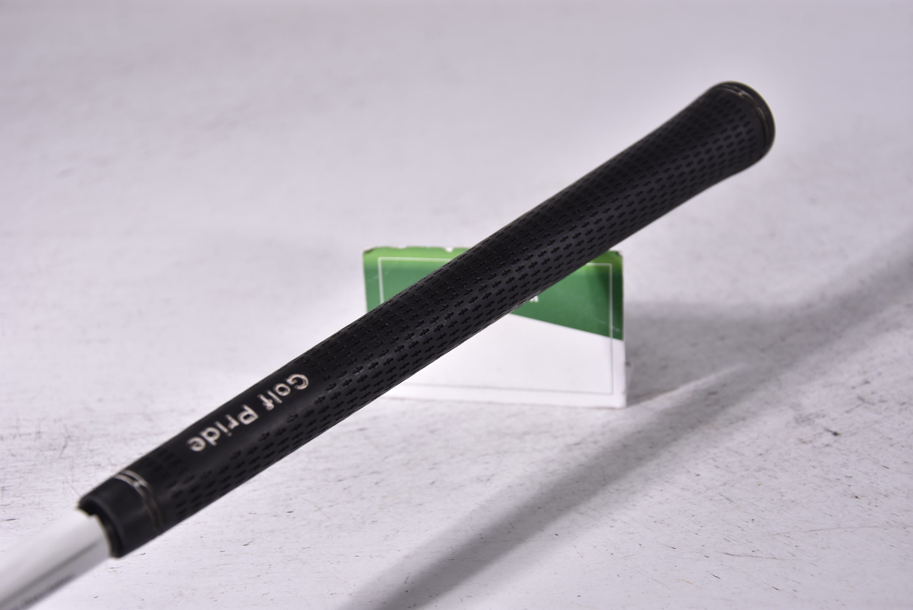 Ping G700 #8 Iron / White Dot / Regular Flex Ping Alta CB Shaft