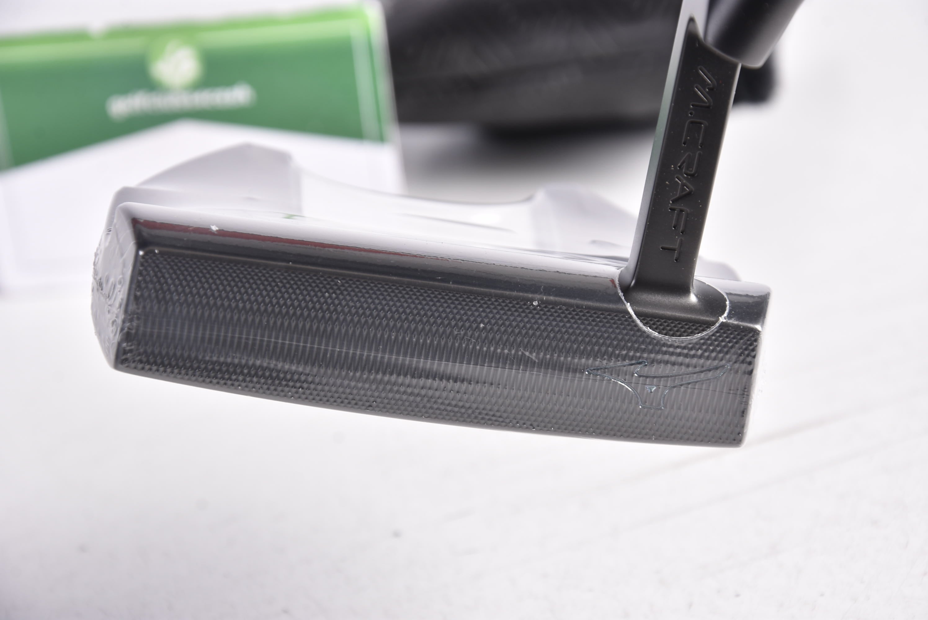 Mizuno M.Craft X Six Putter / 35 Inch