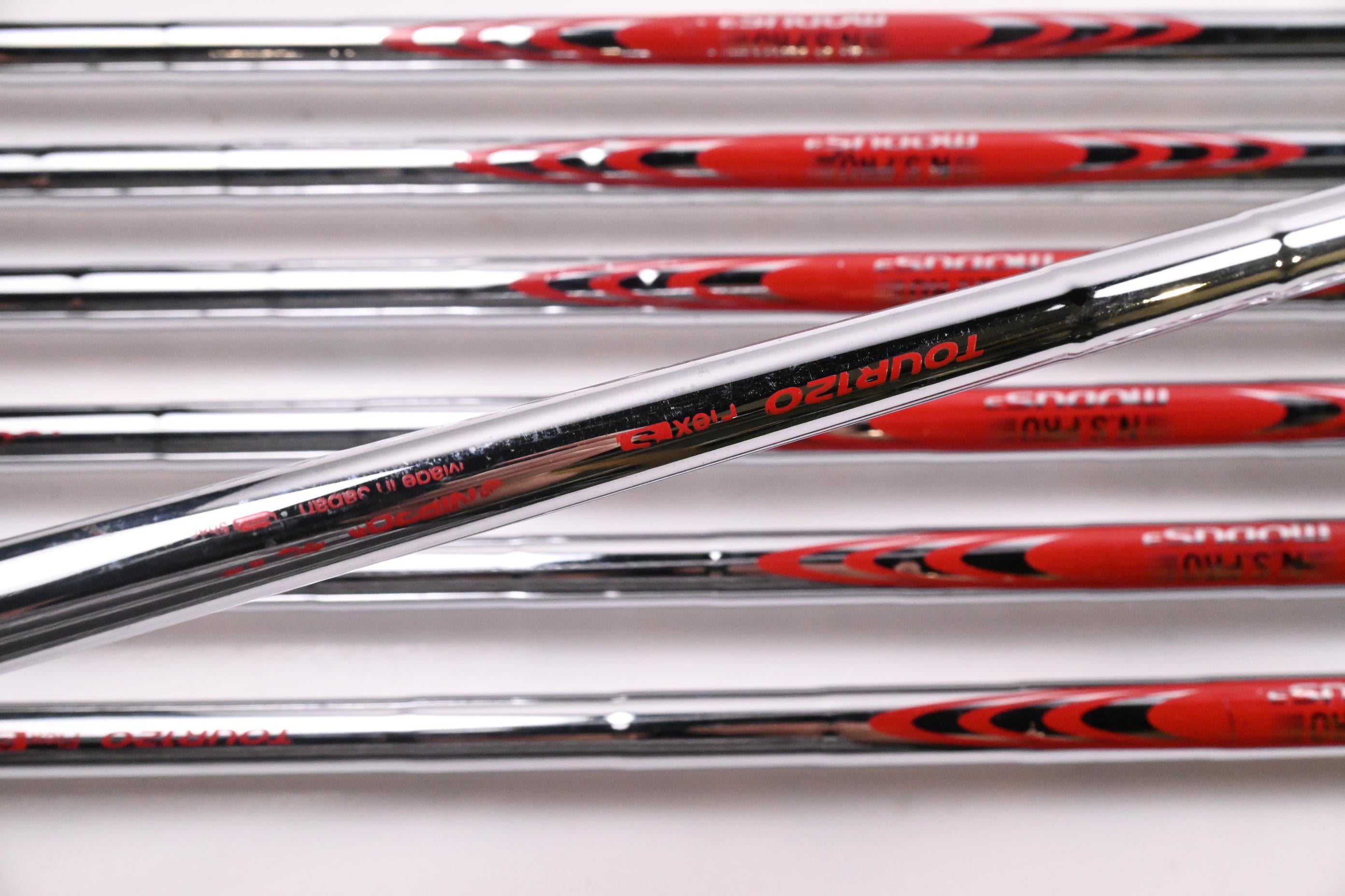 Callaway Apex Ai200 Irons / 4-PW / Stiff Flex N.S.Pro Modus³ Tour 120 Shafts
