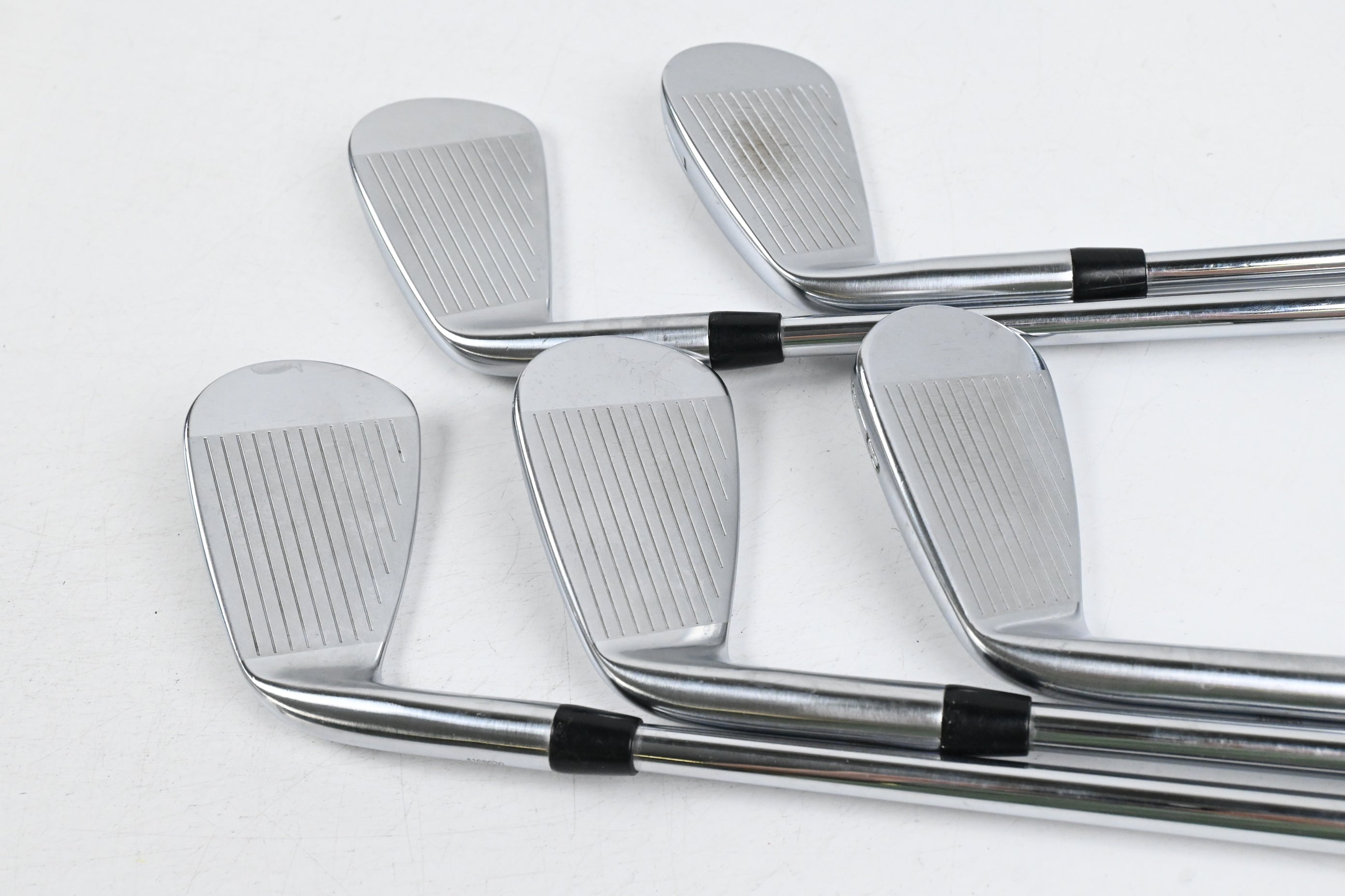 Titleist T100.S 2021 Irons / 6-PW / Regular Flex Project X rifle Steel Shafts