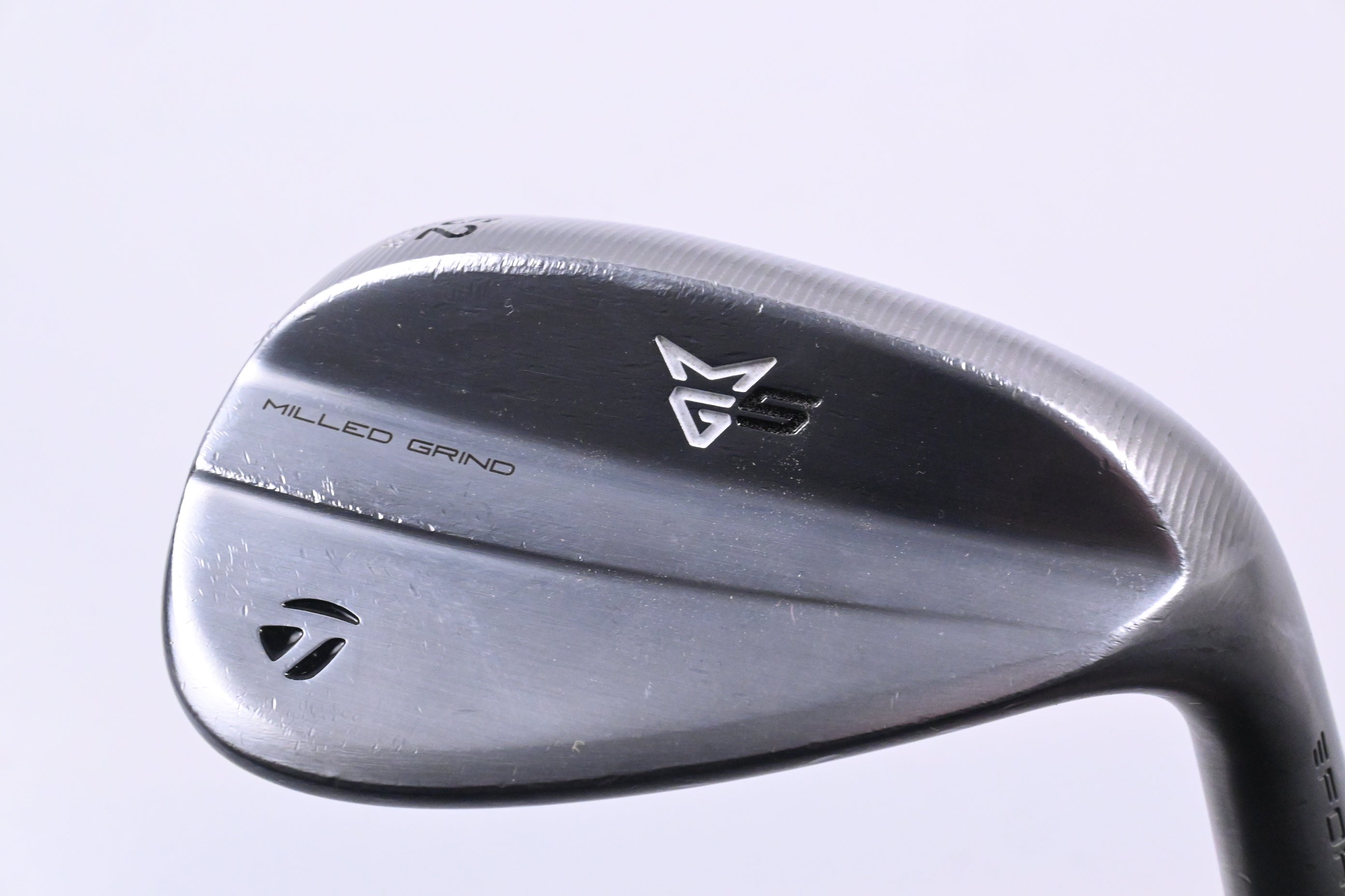 Taylormade Milled Grind 5 Gap Wedge / 52 Degree / Wedge Flex Dynamic Gold 115