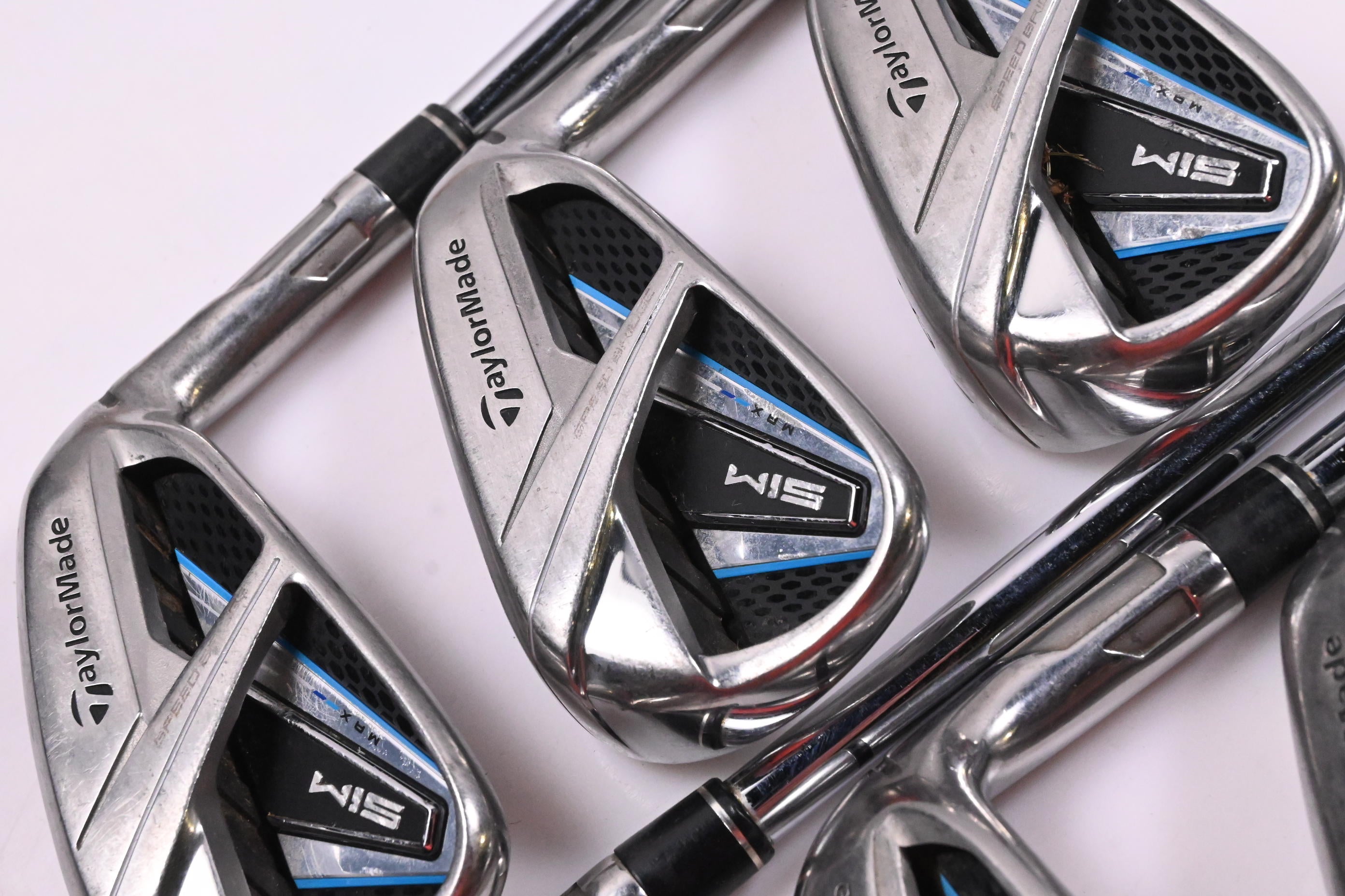 Taylormade SIM Max Irons / 6-PW+SW / Regular Flex N.S.PRO 850GH Shafts