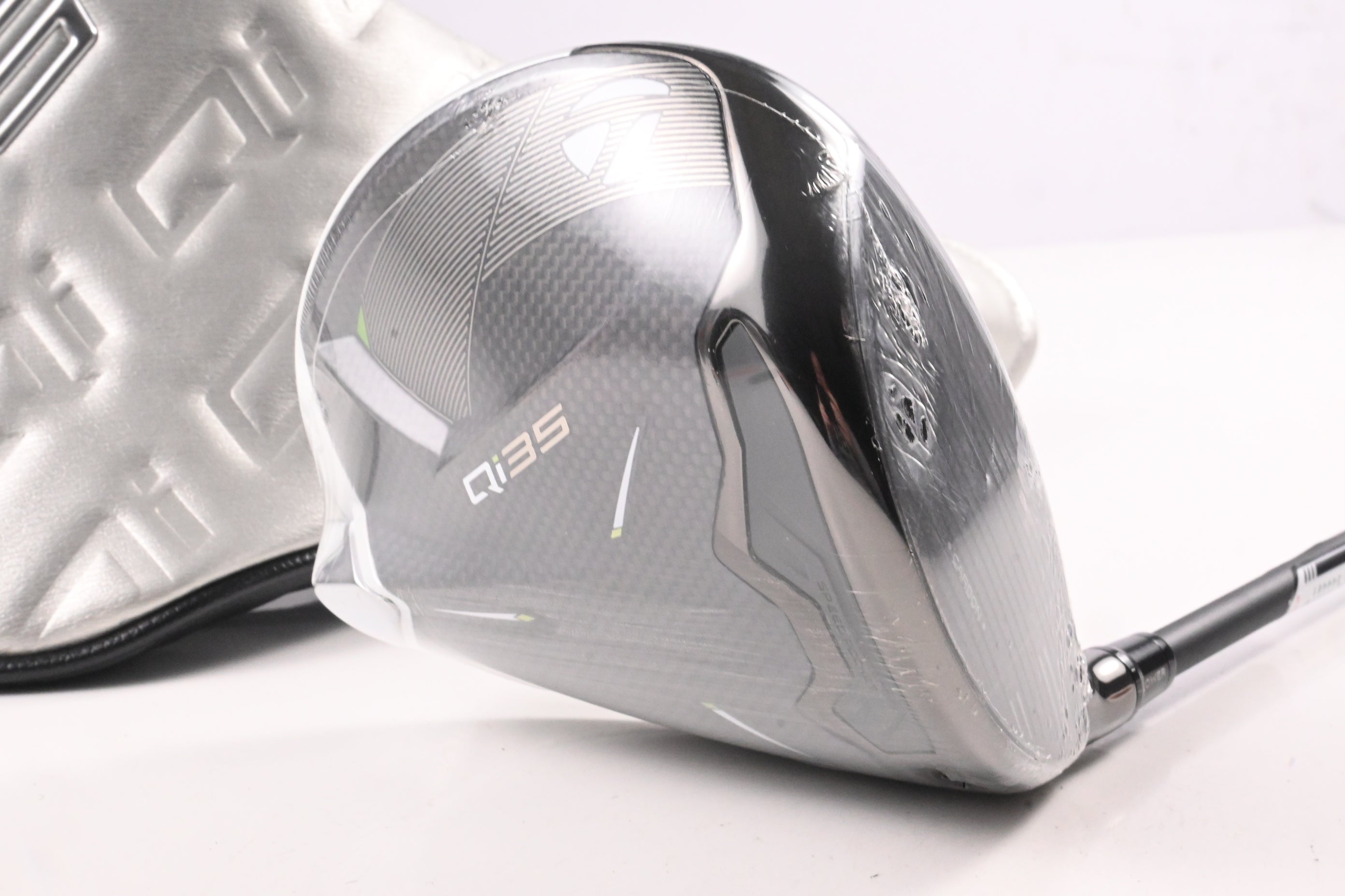 Taylormade Qi35 Max Lite Driver / 12 Degree / Senior Flex Vanquish 4 Shaft