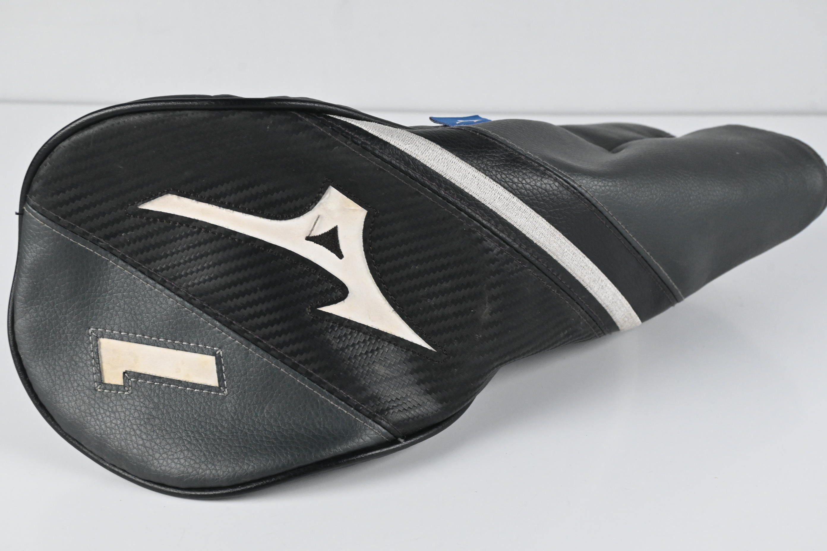 Mizuno ST200X Driver / 10.5 Degree / Senior Flex Aldila Ascent 40 Shaft