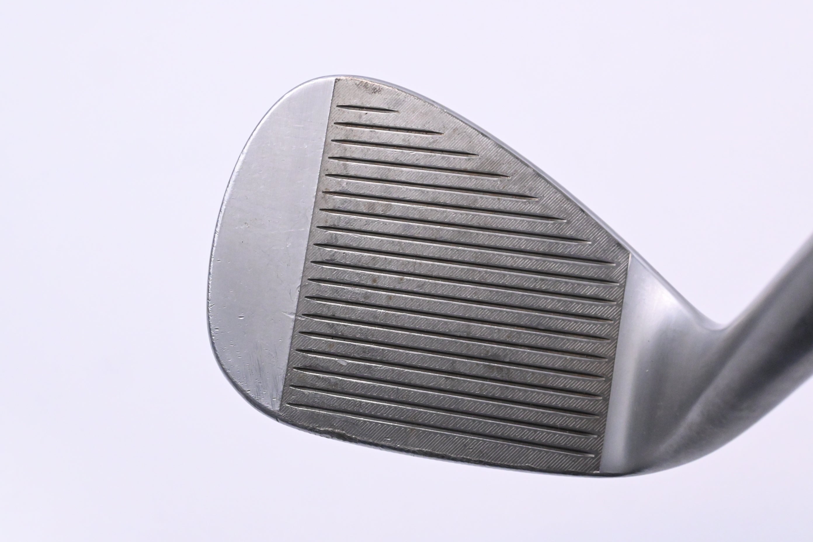 Taylormade Milled Grind 5 Gap Wedge / 52 Degree / Wedge Flex Dynamic Gold 115