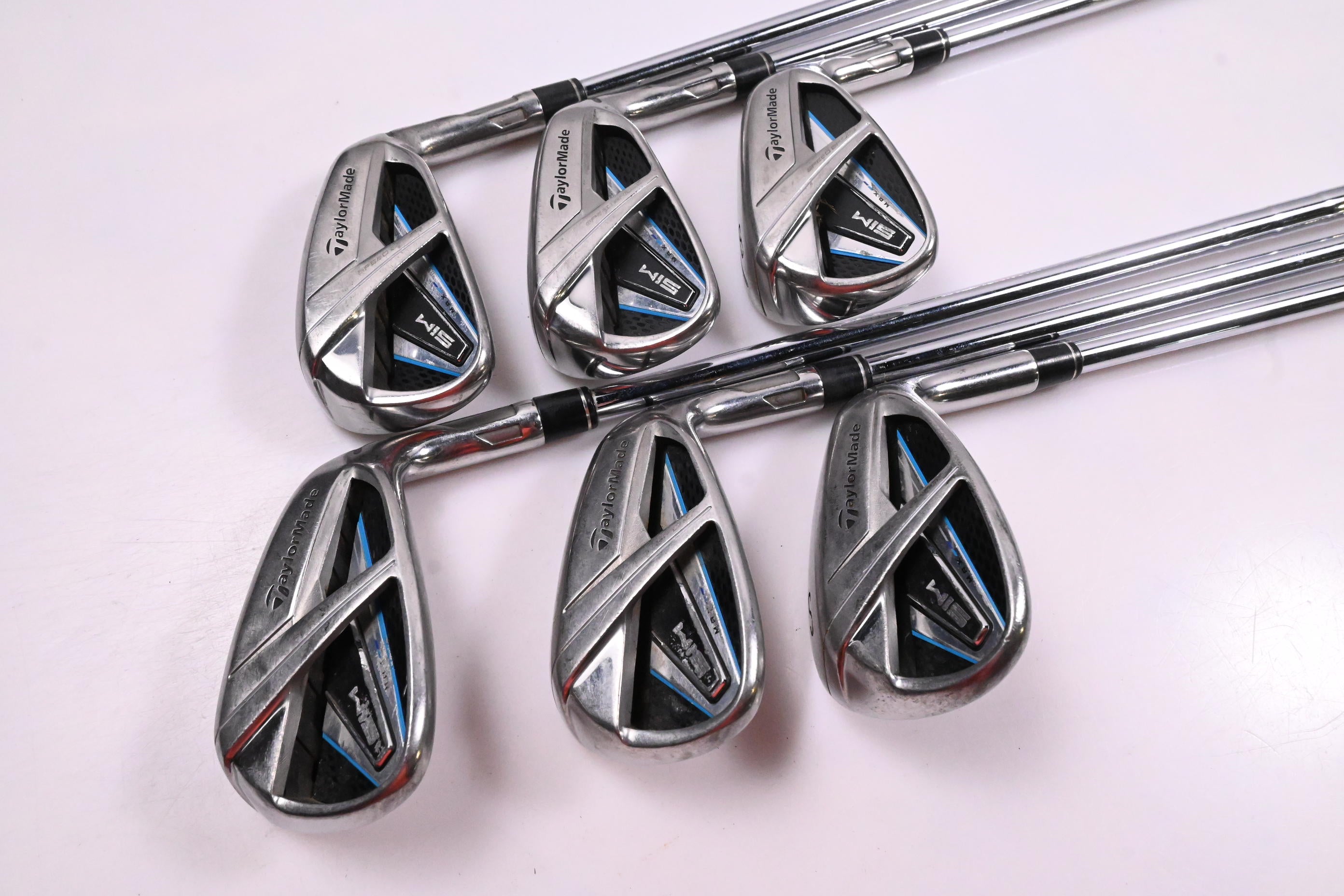 Taylormade SIM Max Irons / 6-PW+SW / Regular Flex N.S.PRO 850GH Shafts