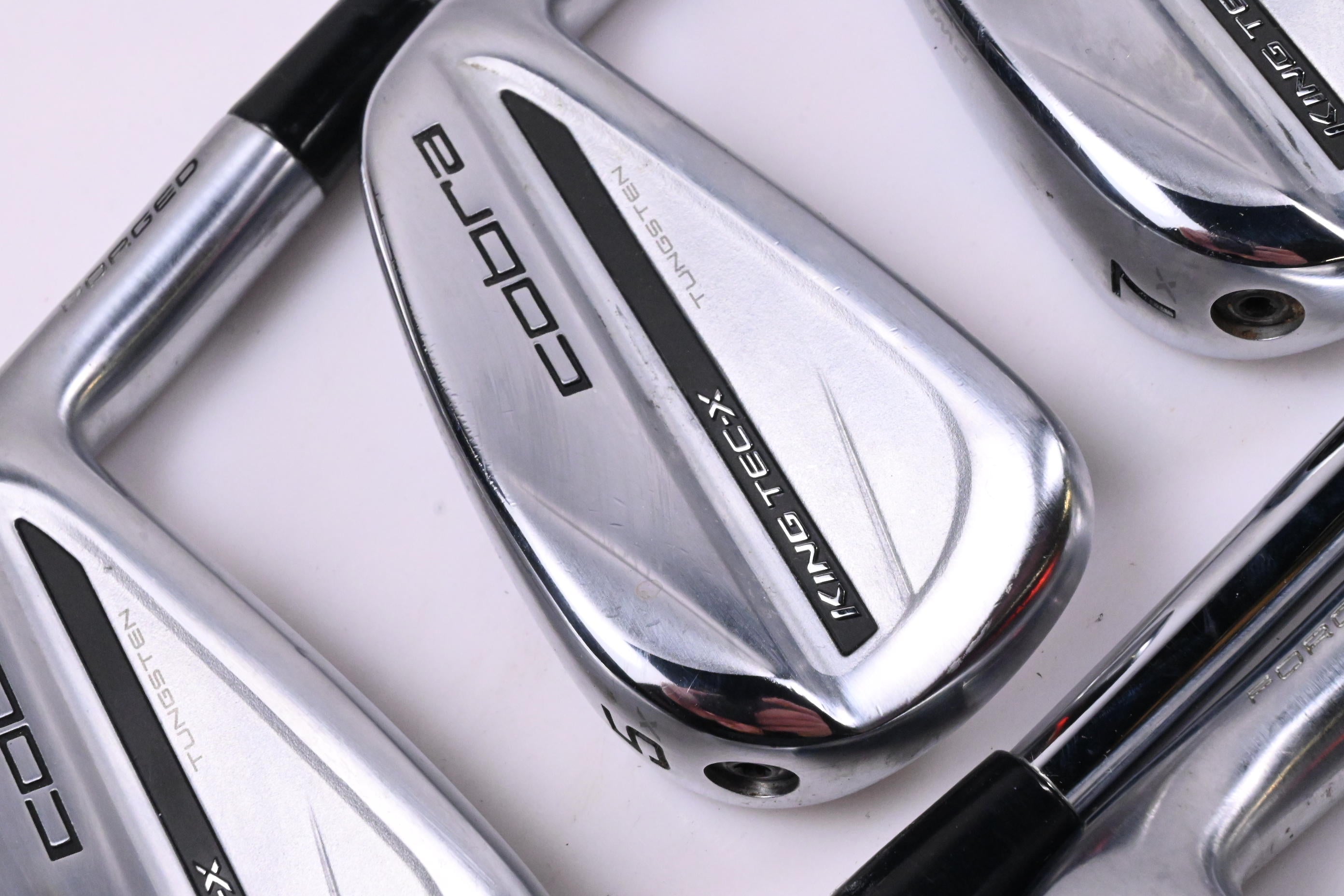 Cobra King Tec-X 2025 Irons / 4-PW+GW / Stiff Flex N.S.Pro 1050GH Shafts