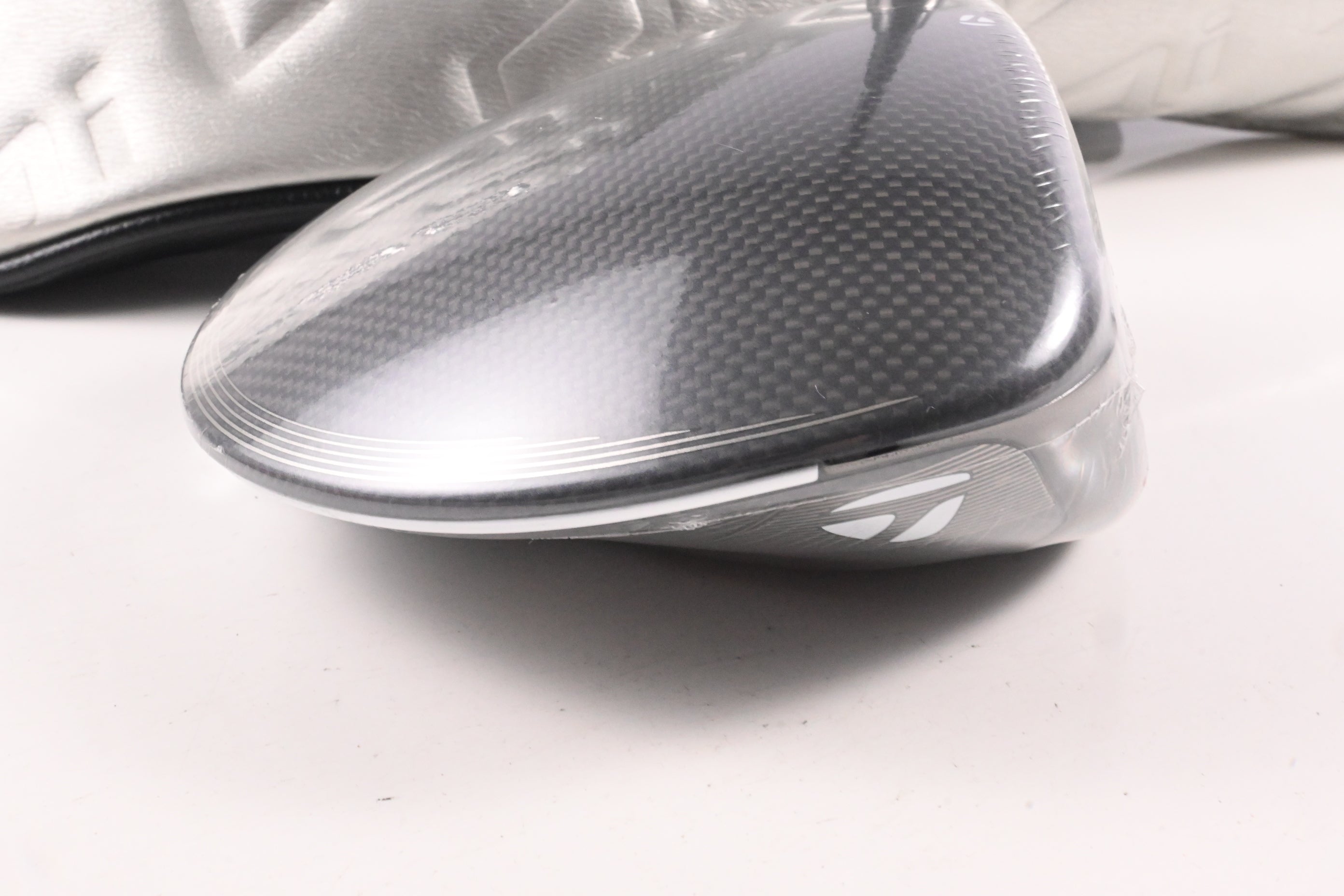 Taylormade Qi35 Max Lite Driver / 12 Degree / Senior Flex Vanquish 4 Shaft