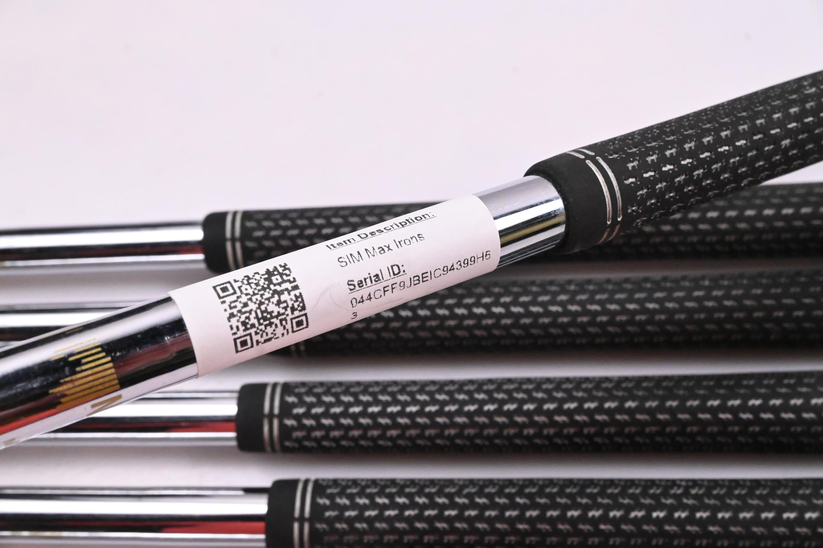 Taylormade SIM Max Irons / 6-PW+SW / Regular Flex N.S.PRO 850GH Shafts
