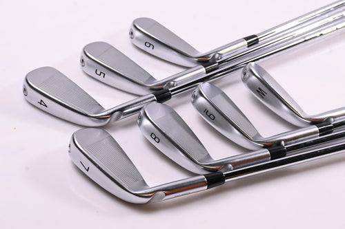 Ping i230 Irons / 4-PW / Black Dot / X-Flex N.S.Pro Modus³ Tour 105 Shafts