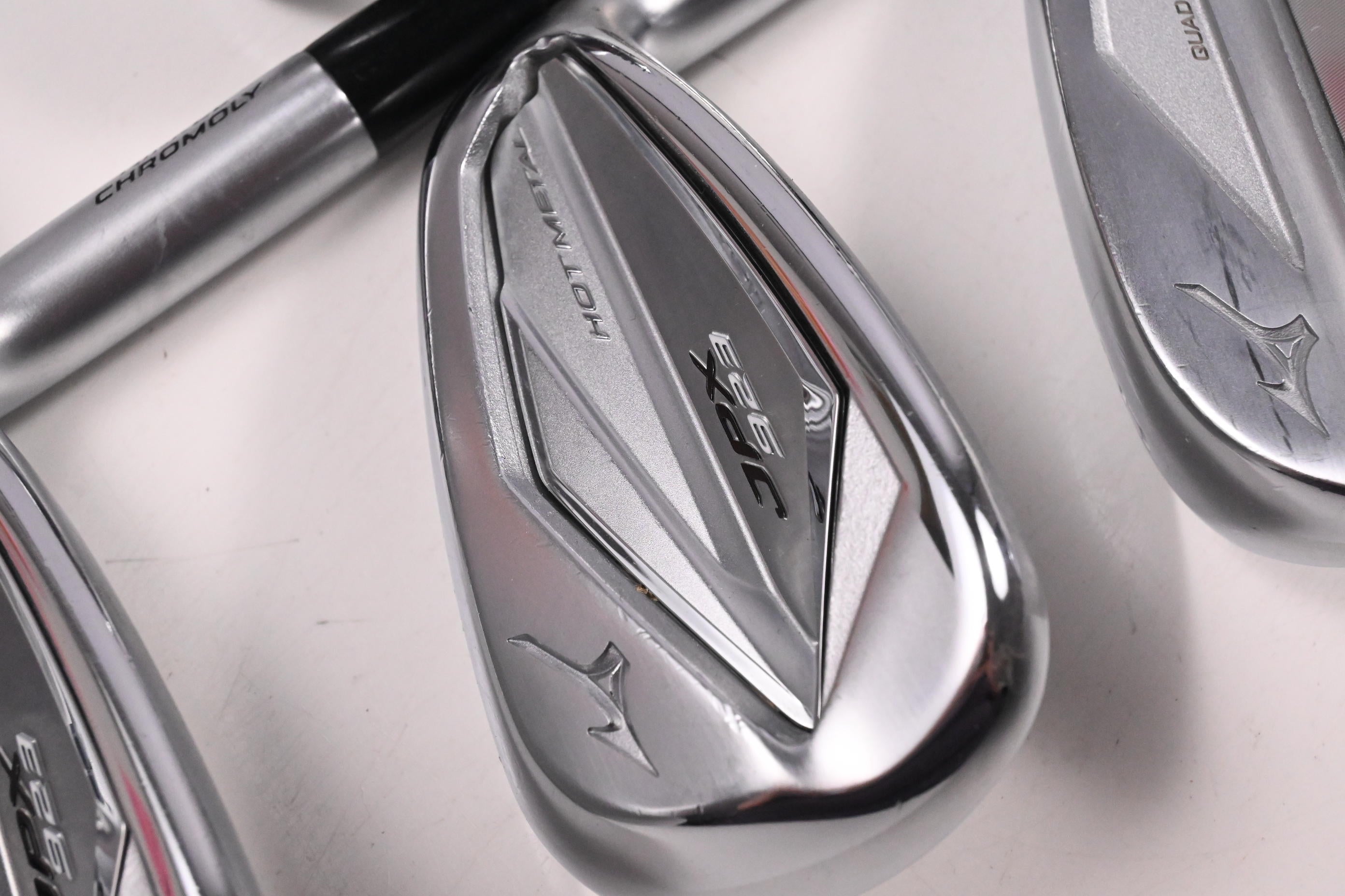 Mizuno JPX 923 Hot Metal Irons / 7-PW+GW / Senior Flex UST Recoil ESX 460 Shafts