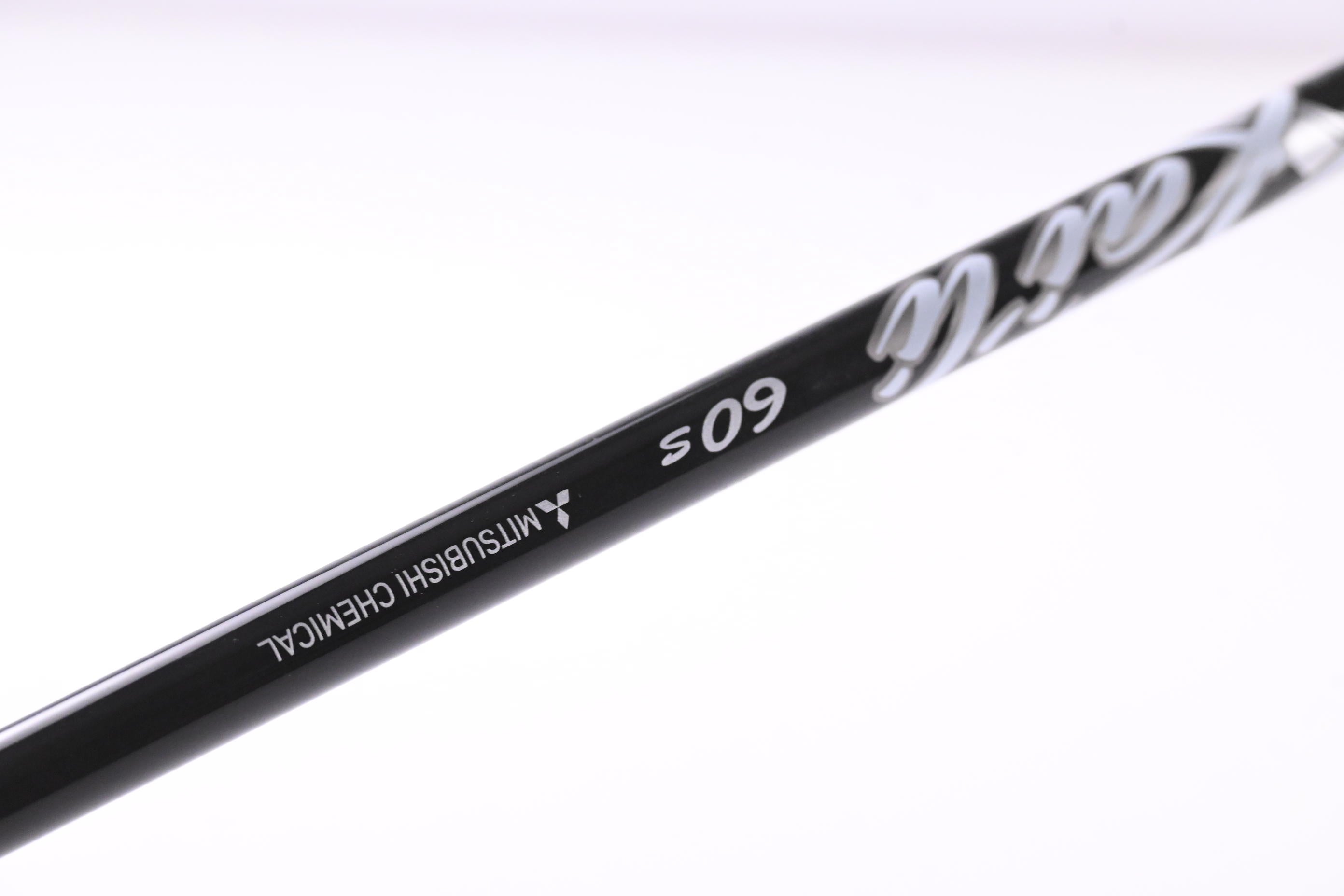 Callaway Rogue Sub Zero Driver / 10.5 Degree / Stiff Flex Kai'li White 60 Shaft