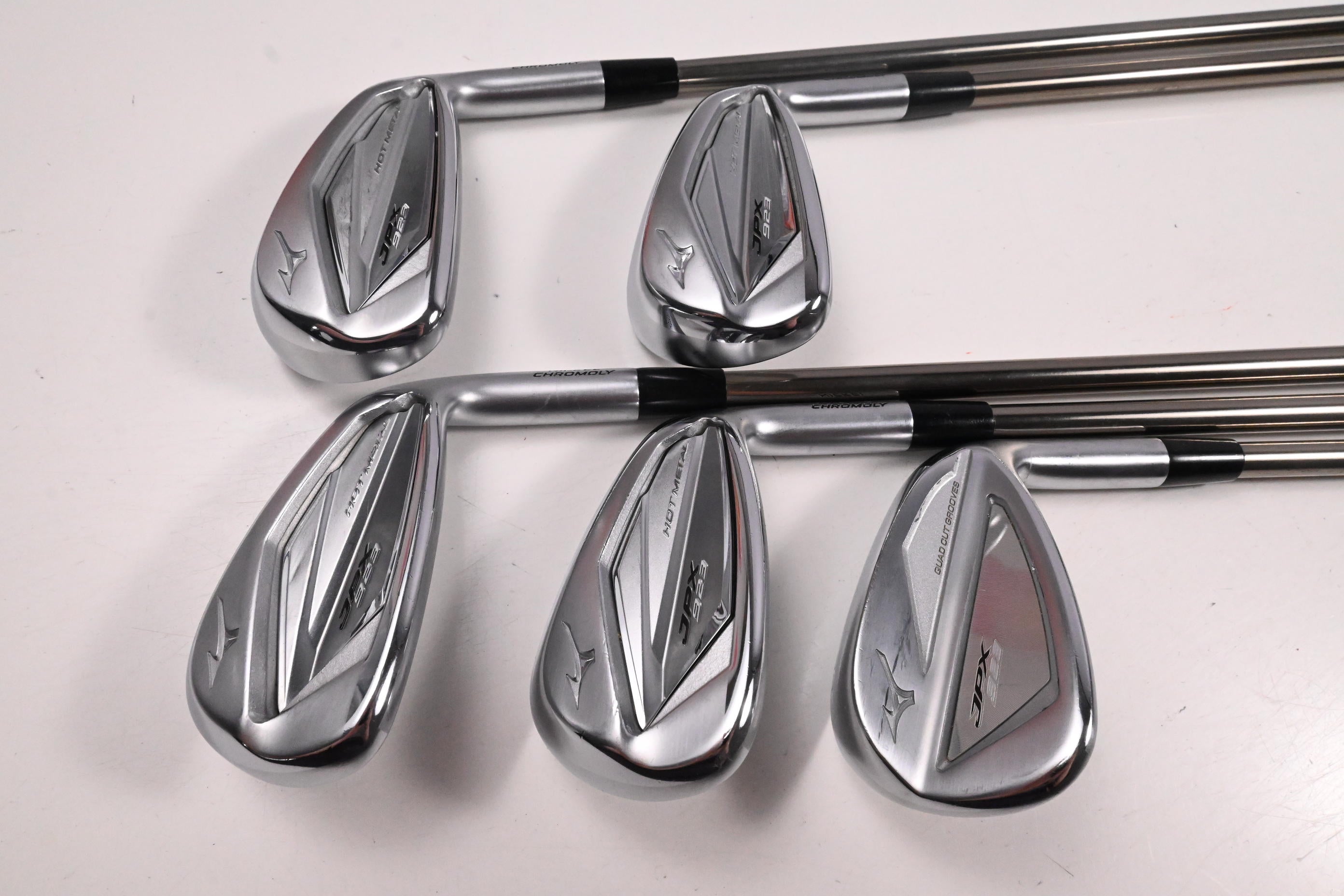 Mizuno JPX 923 Hot Metal Irons / 7-PW+GW / Senior Flex UST Recoil ESX 460 Shafts