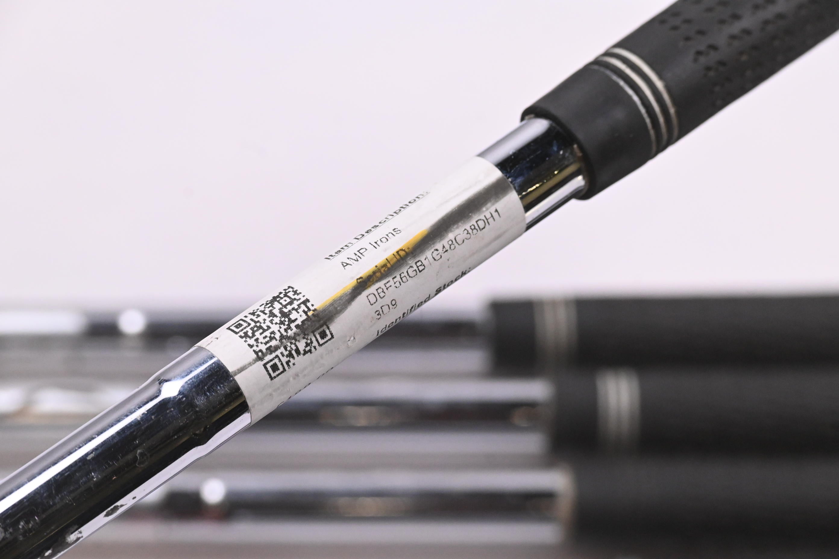 Cobra AMP Irons / 4-PW / Regular Flex Dynalite 90 Shafts
