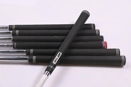 Cobra AMP Irons / 4-PW / Regular Flex Dynalite 90 Shafts