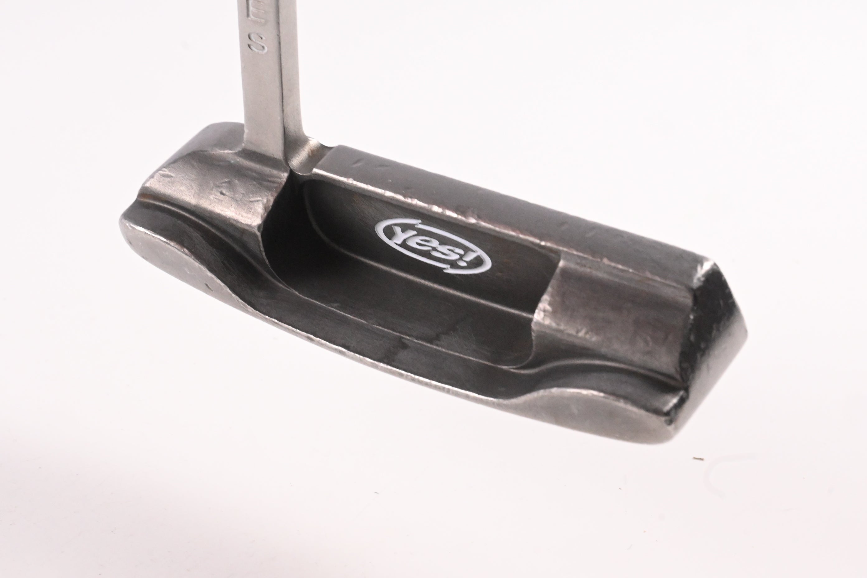 Yes! C-Groove Dianna Putter / 35 Inch