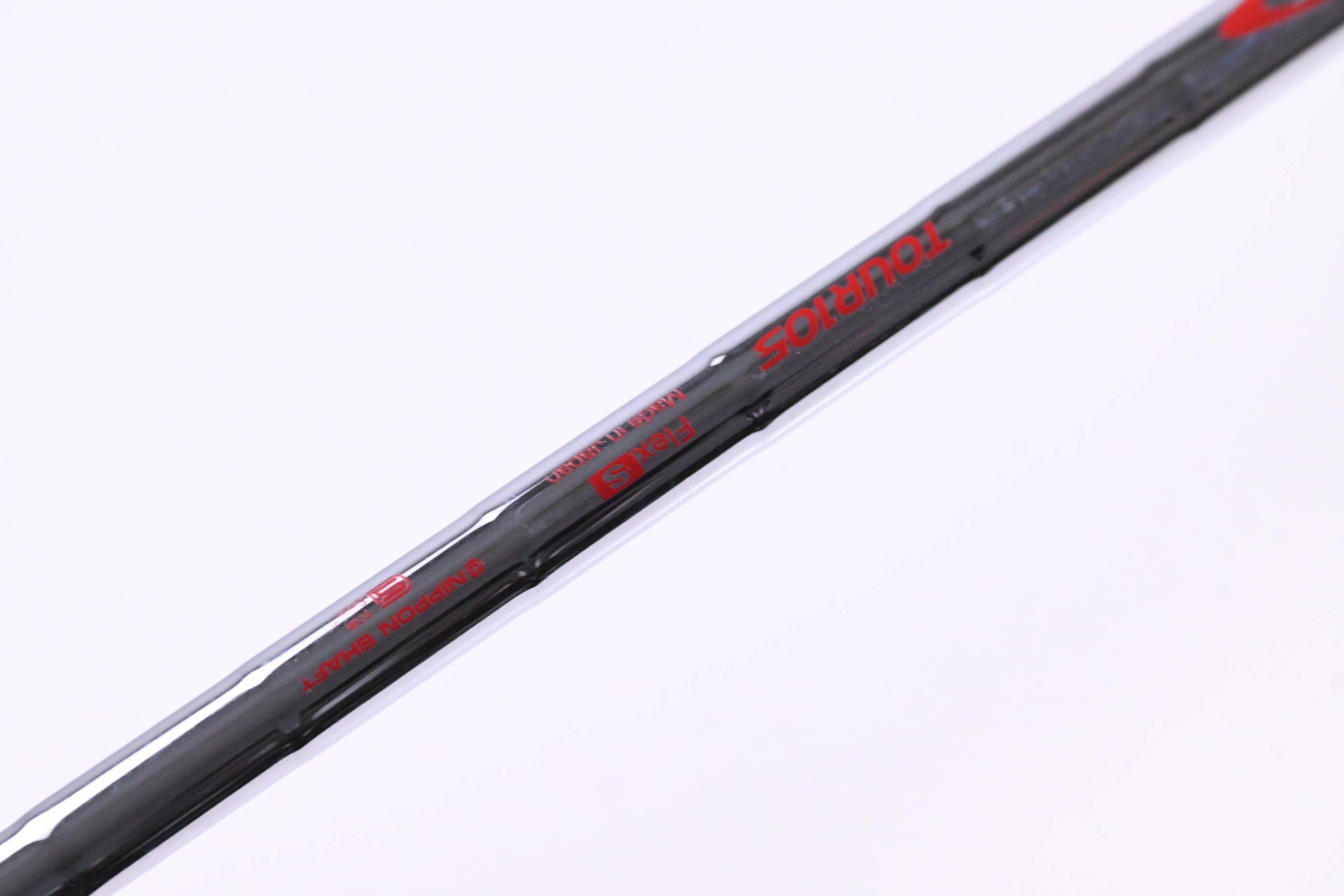 Mizuno Pro T-3 Chrome / 52 Degree / Stiff Flex N.S Pro Modus3 Shaft