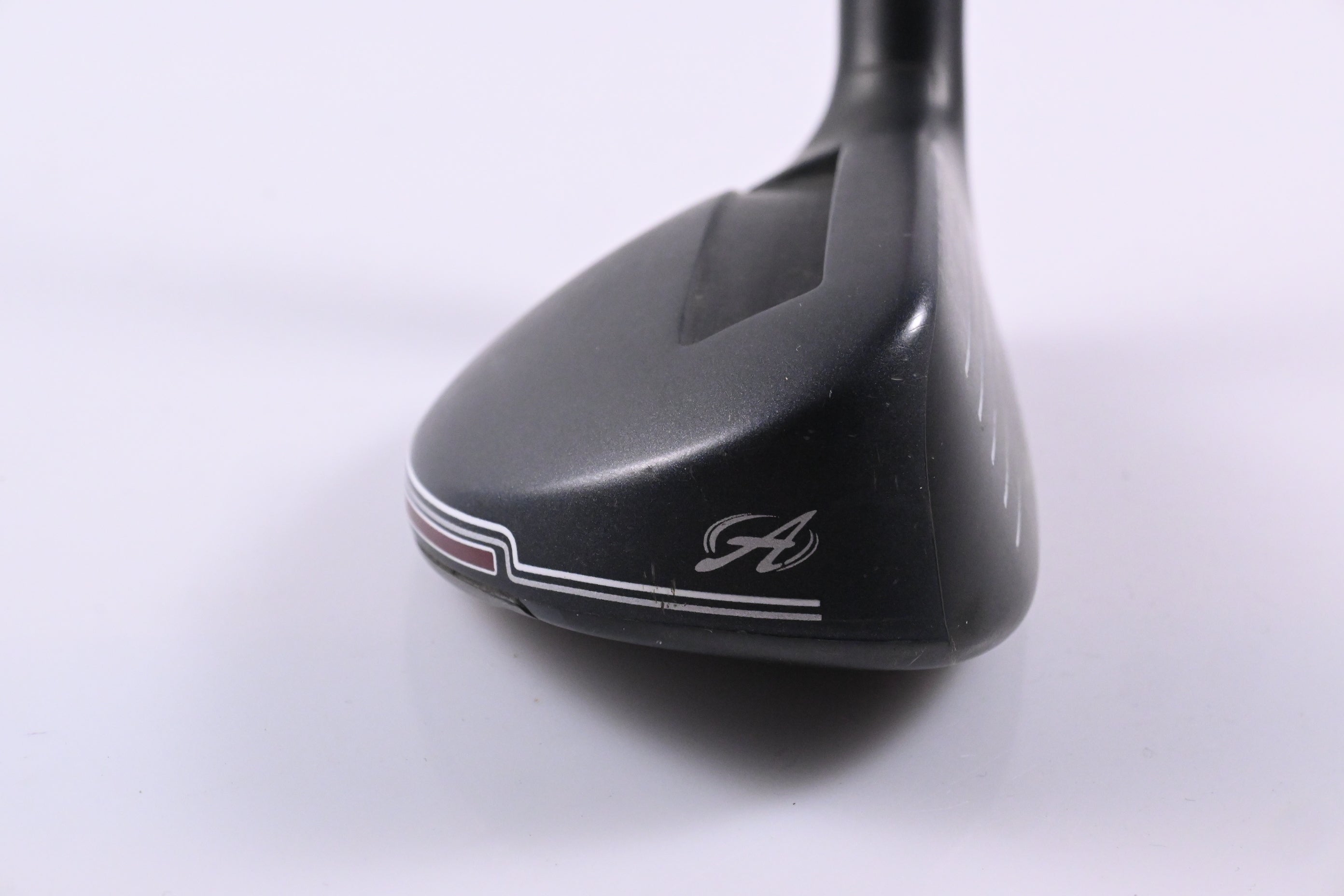 Adams XTD #2 Hybrid / 18 Degree / Stiff Flex Matrix Altus Red Tie HQ3 Shaft