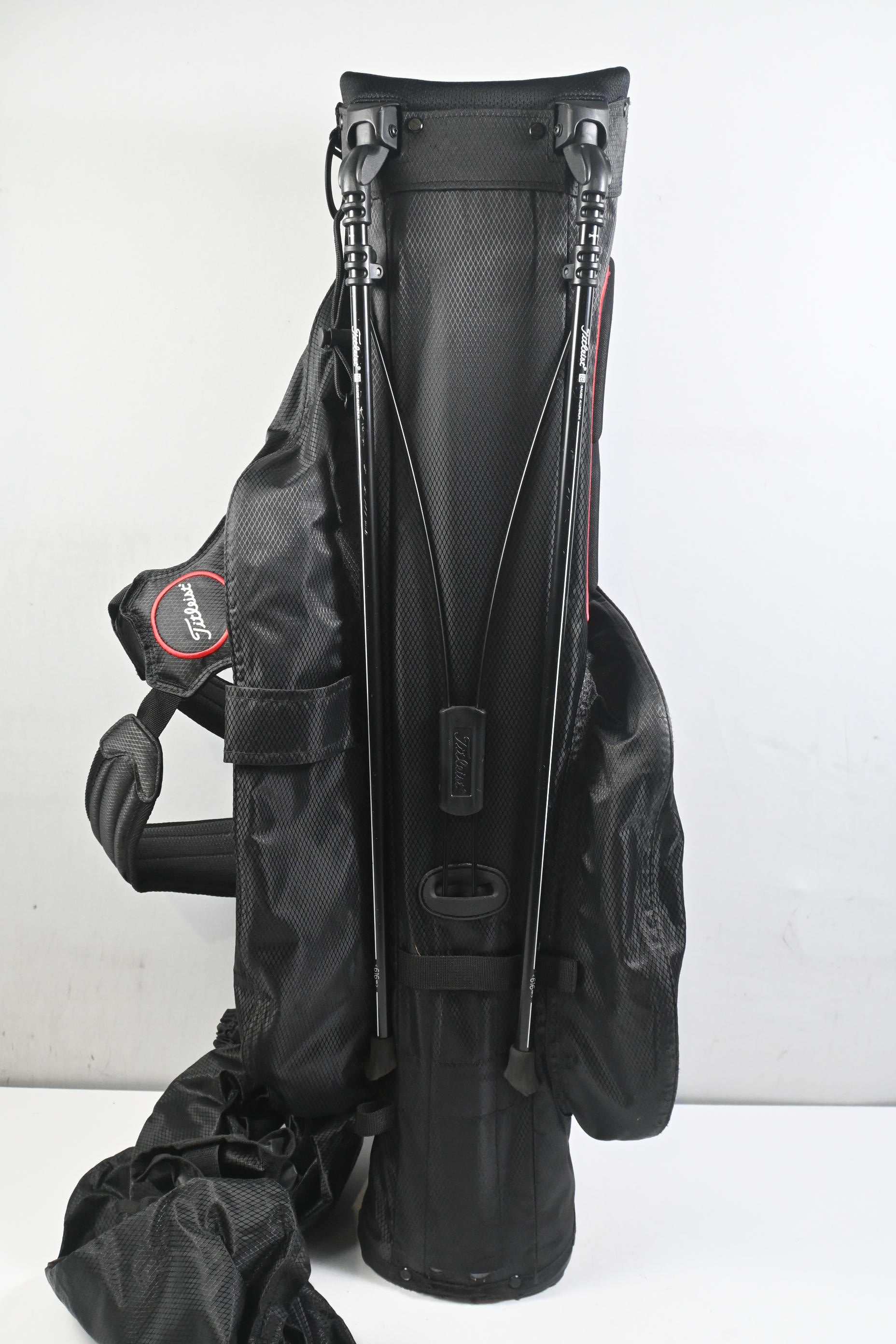 Titleist Players 4 Stadry Stand Bag / 4-Way Divider / Black, Grey, Red