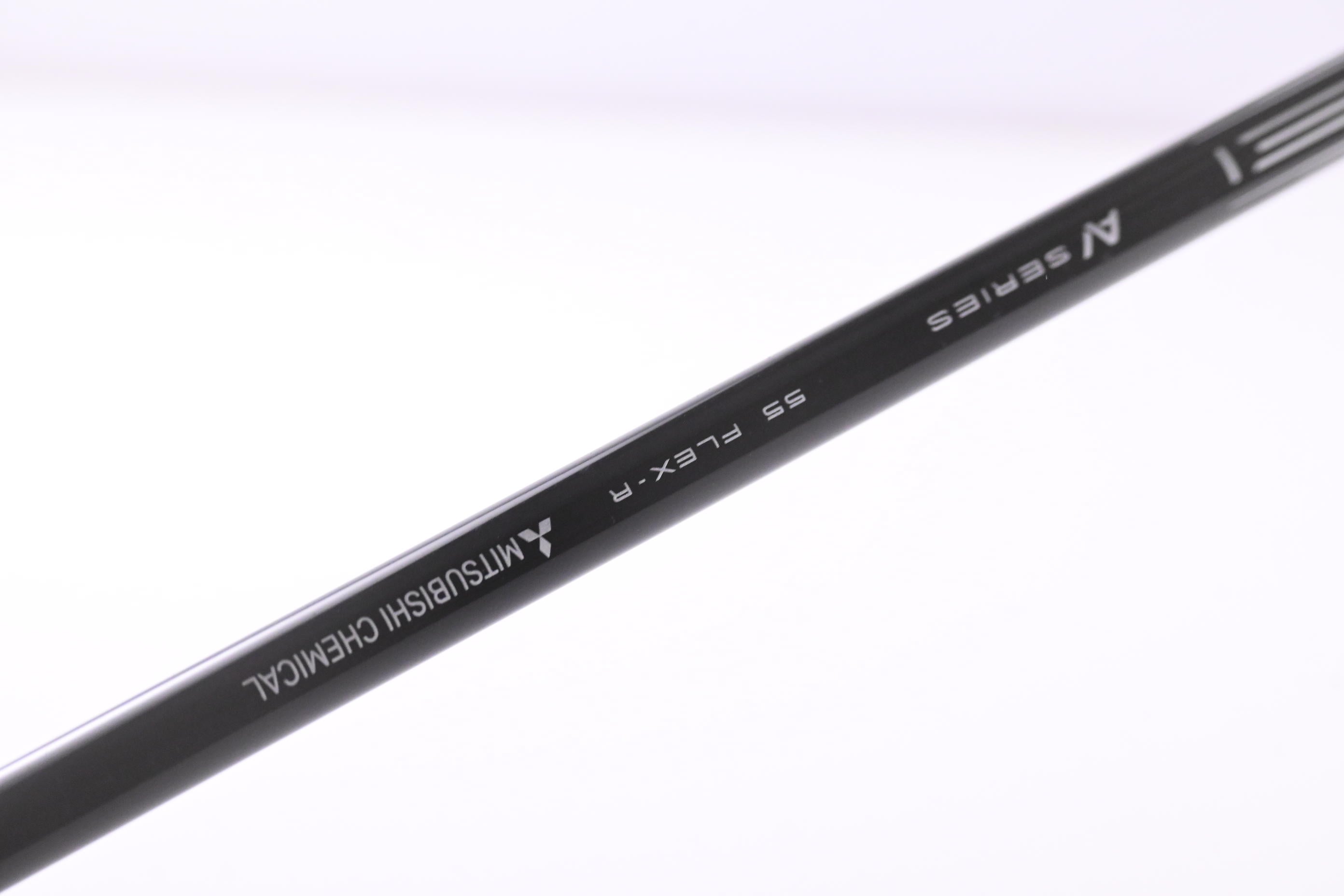 Titleist TSR2 Driver / 9 Degree / Regular Flex Tensei AV Blue 55 Shaft