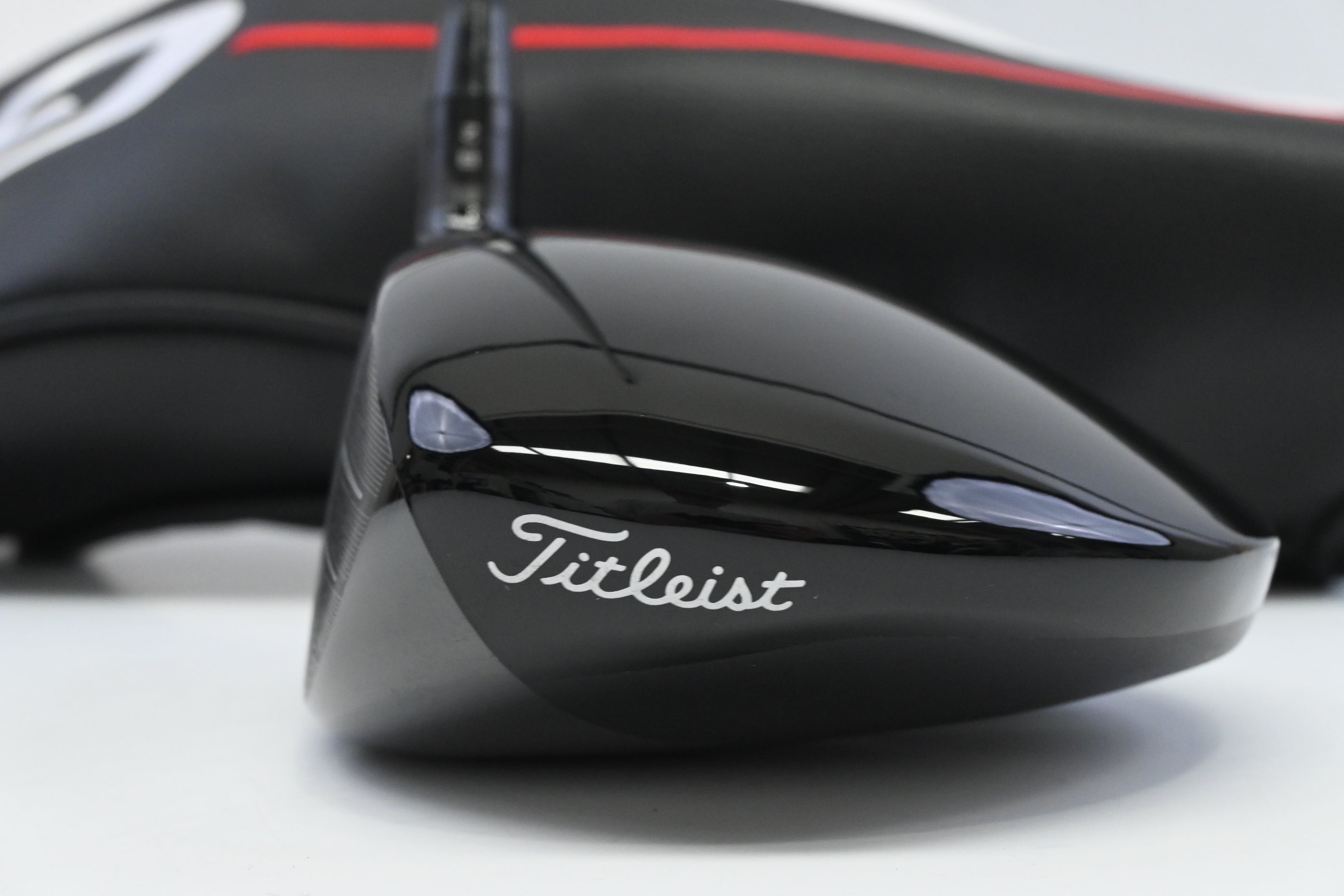 Left Hand Titleist GT2 Driver / 9 Degree / Stiff Flex Tensei 1K Blue 55 Shaft