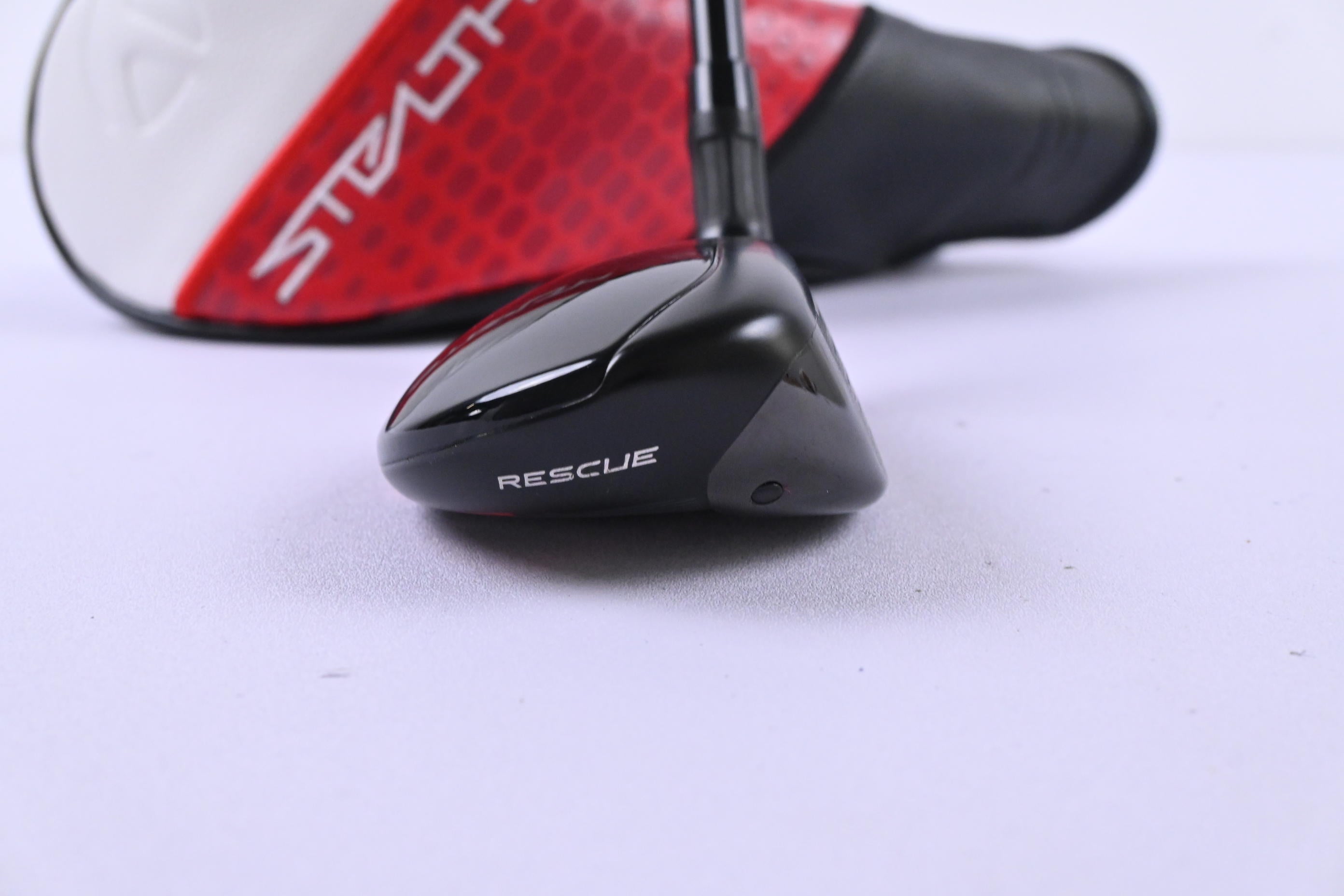 Taylormade Stealth 2 #4 Hybrid / 22 Degree / Regular Flex Ventus TR Red 6 Shaft