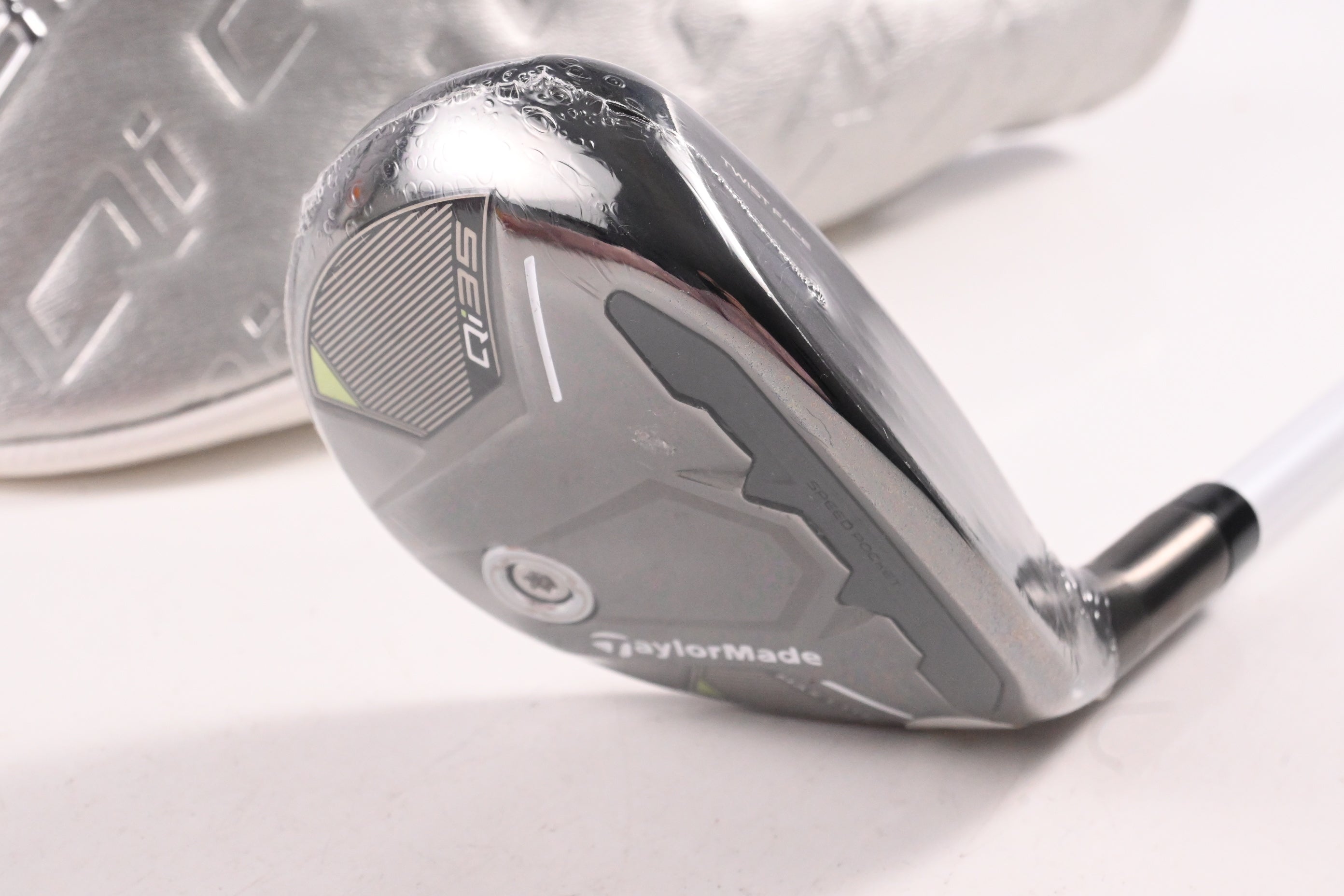 Ladies Taylormade Qi35 Max Lite #5 Hybrid / 27 Degree / Ladies Flex AirSpeeder