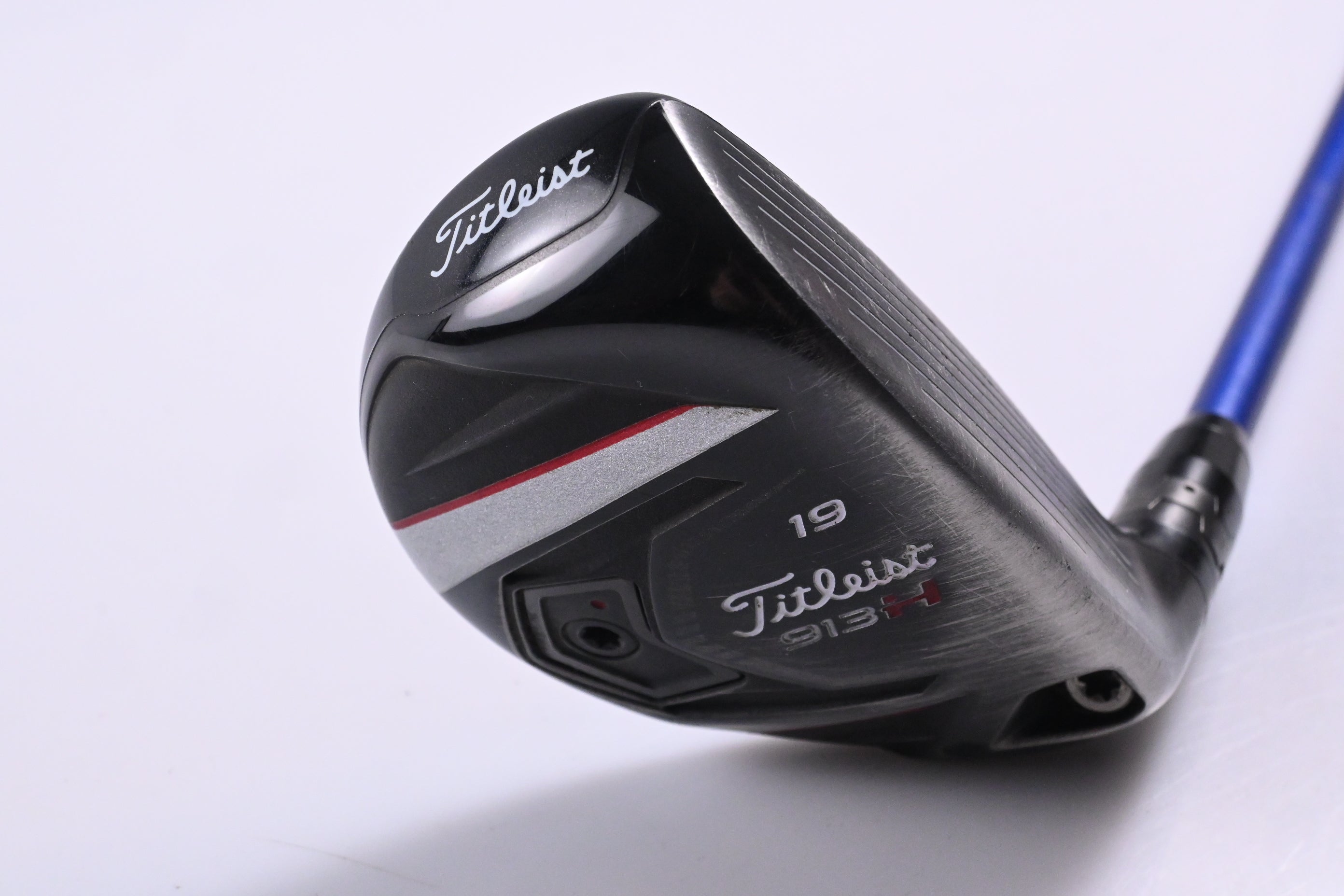 Titleist 913H #3 Hybrid / 19 Degree / Stiff Flex Diamana S+ Blue 82 Shaft